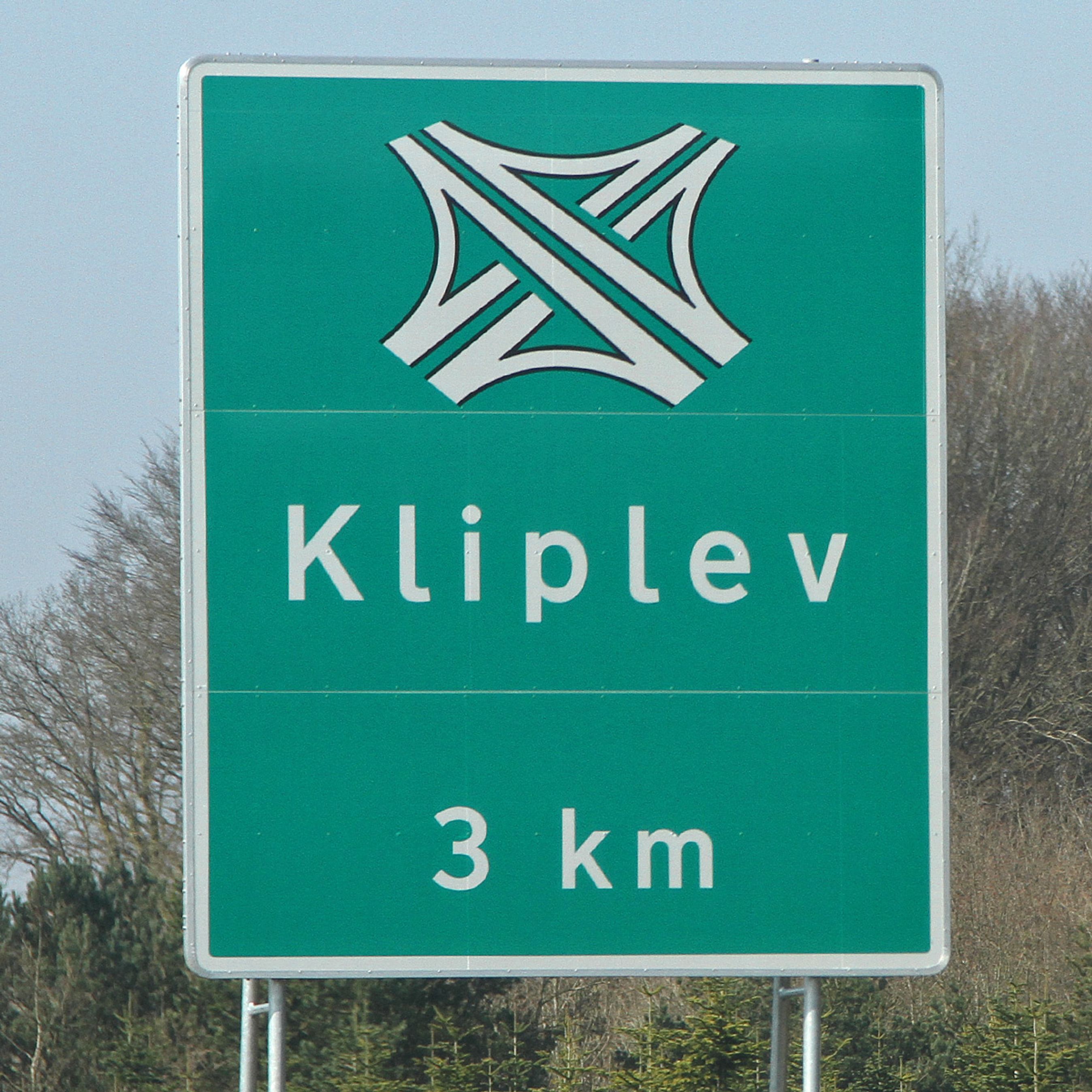 Den lille sønderjyske by Kliplev har fået opkaldt et motorvejskryds efter sig.