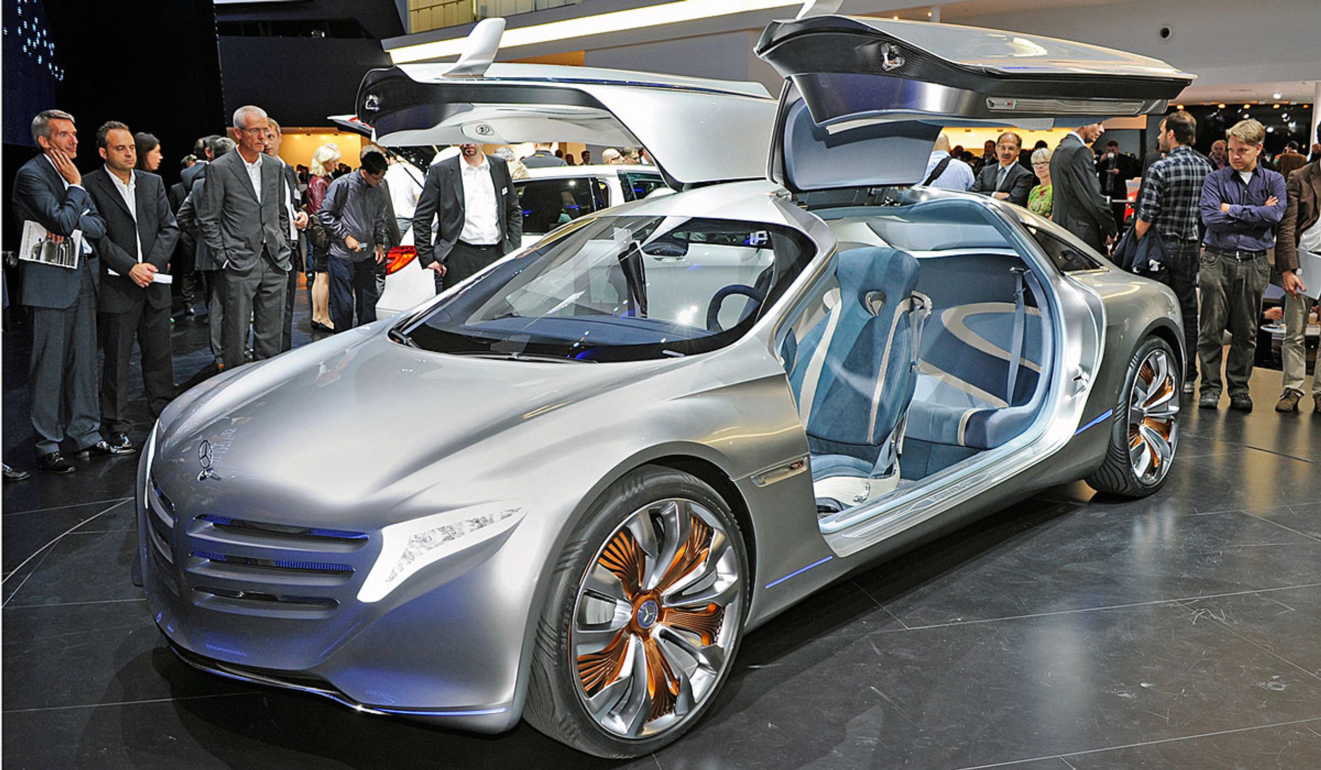 Selv om F125 er visionen om bilen år 2025, kunne designelementer godt dukke op på den næste S-klasse.