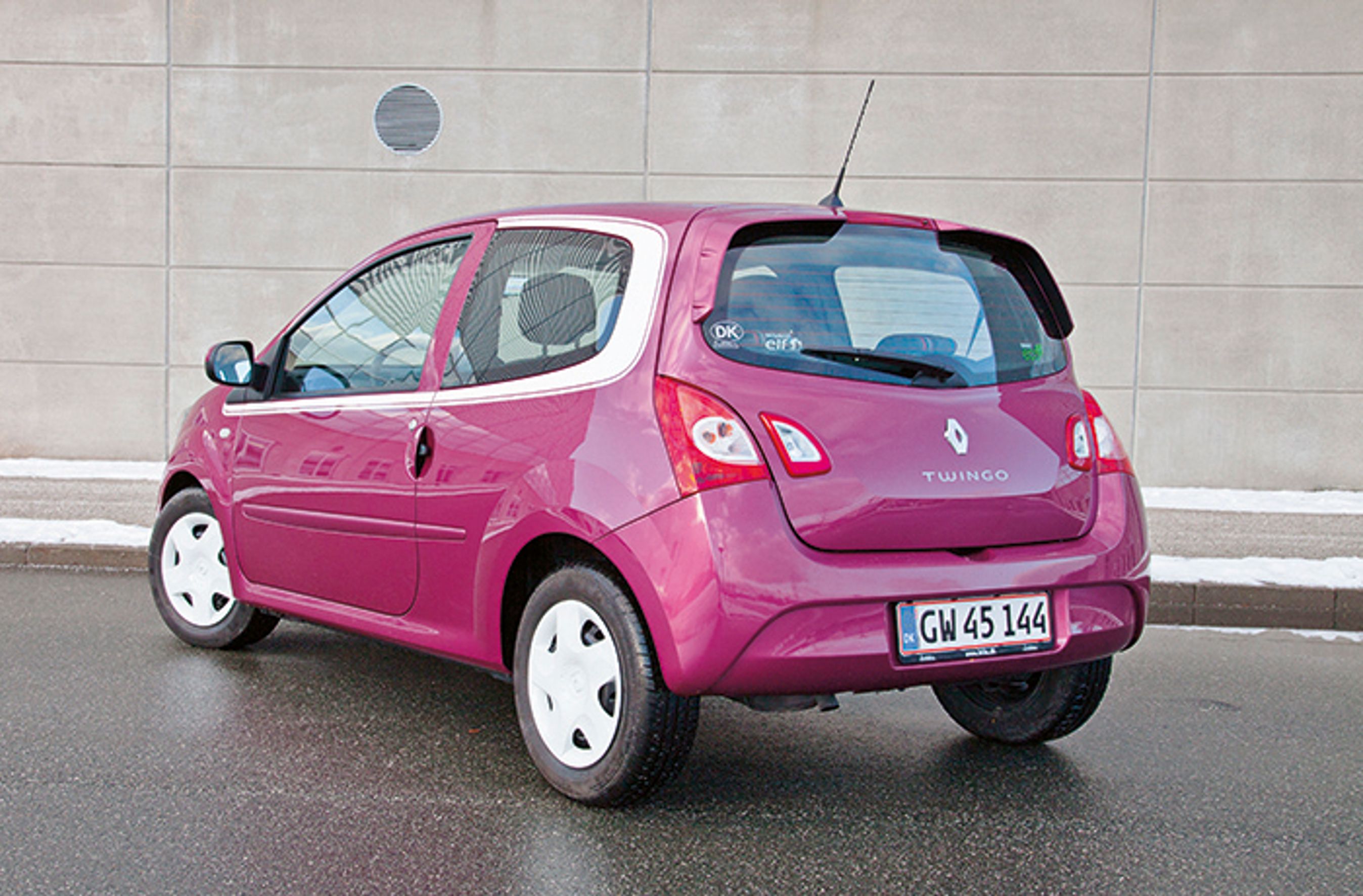 Renault Twingo bagfra