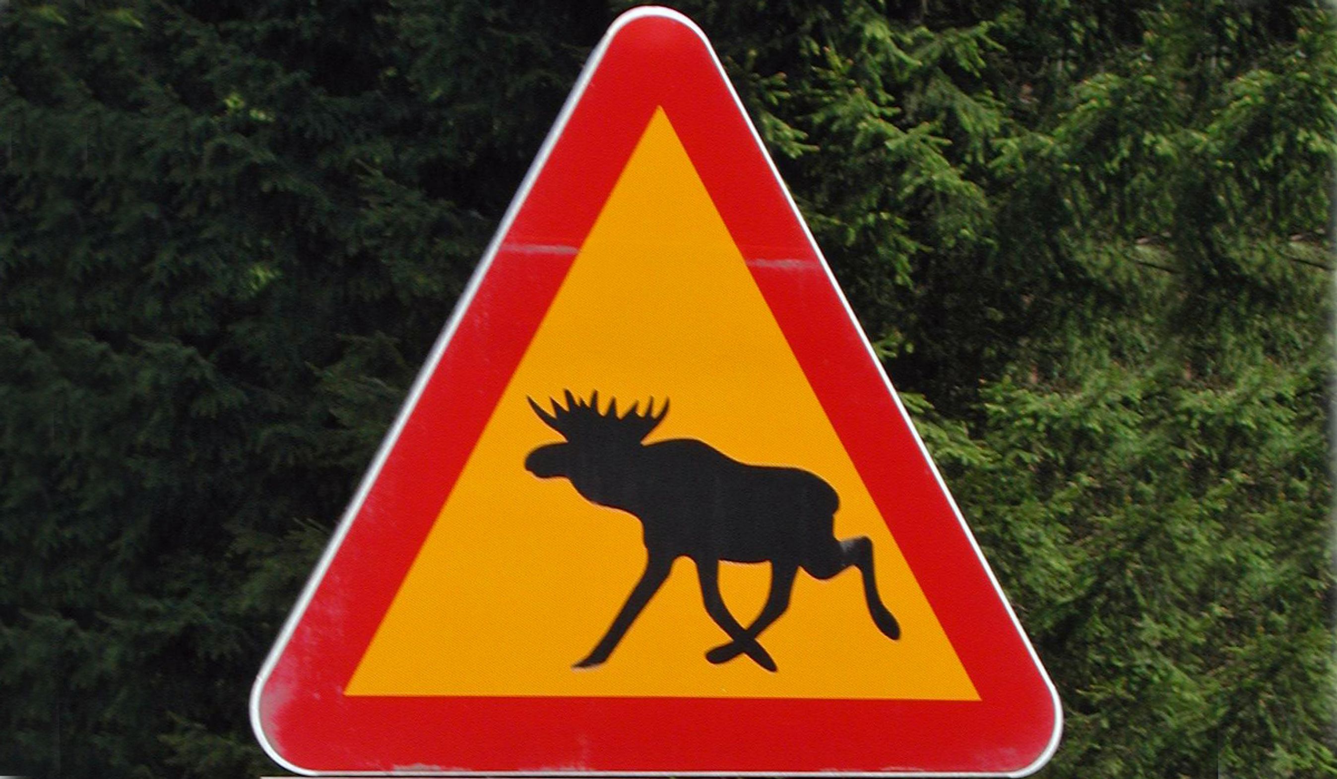 Sådan et skilt er meget almindeligt i Sverige. Måske kommer der et tilsvarende i Østjylland.