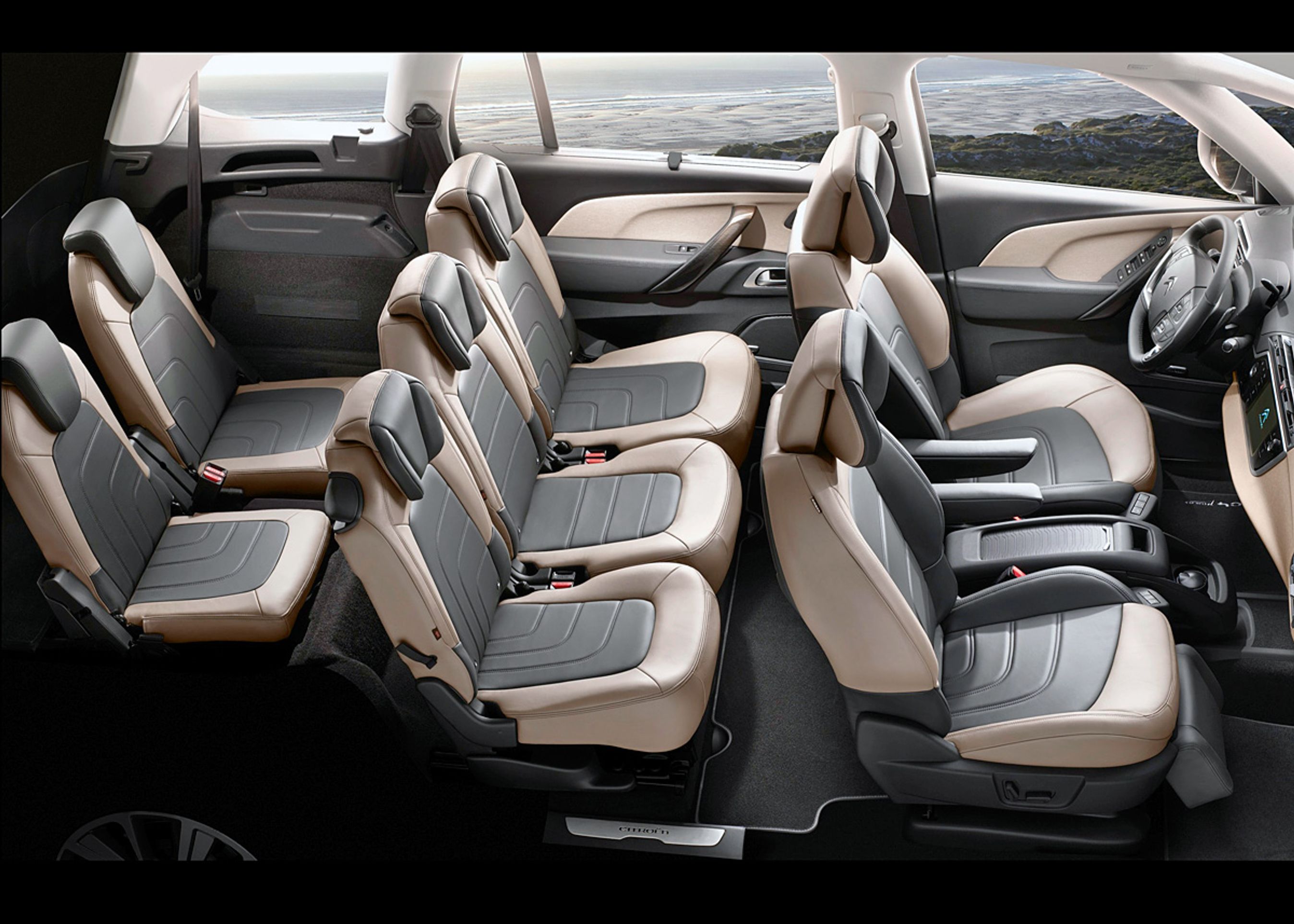 Knæpladsen ved anden og/eller tredje række er vokset en del.