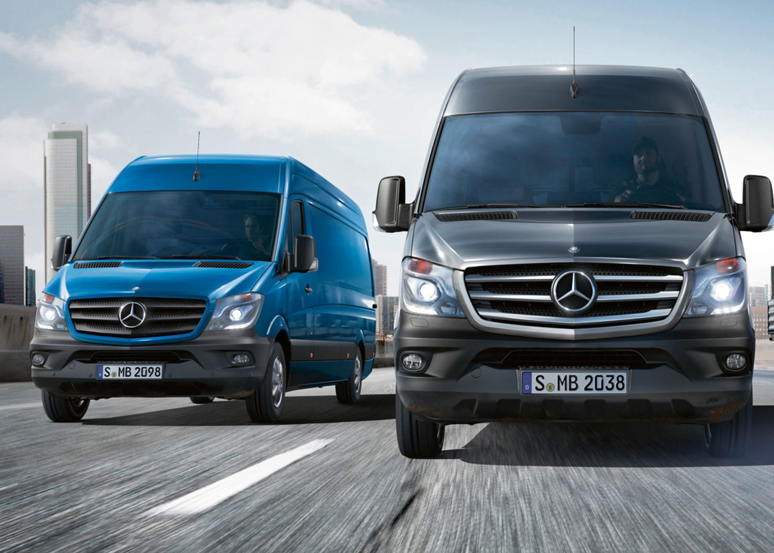 Den fornyede Mercedes-Benz Sprinter har fået ny front.