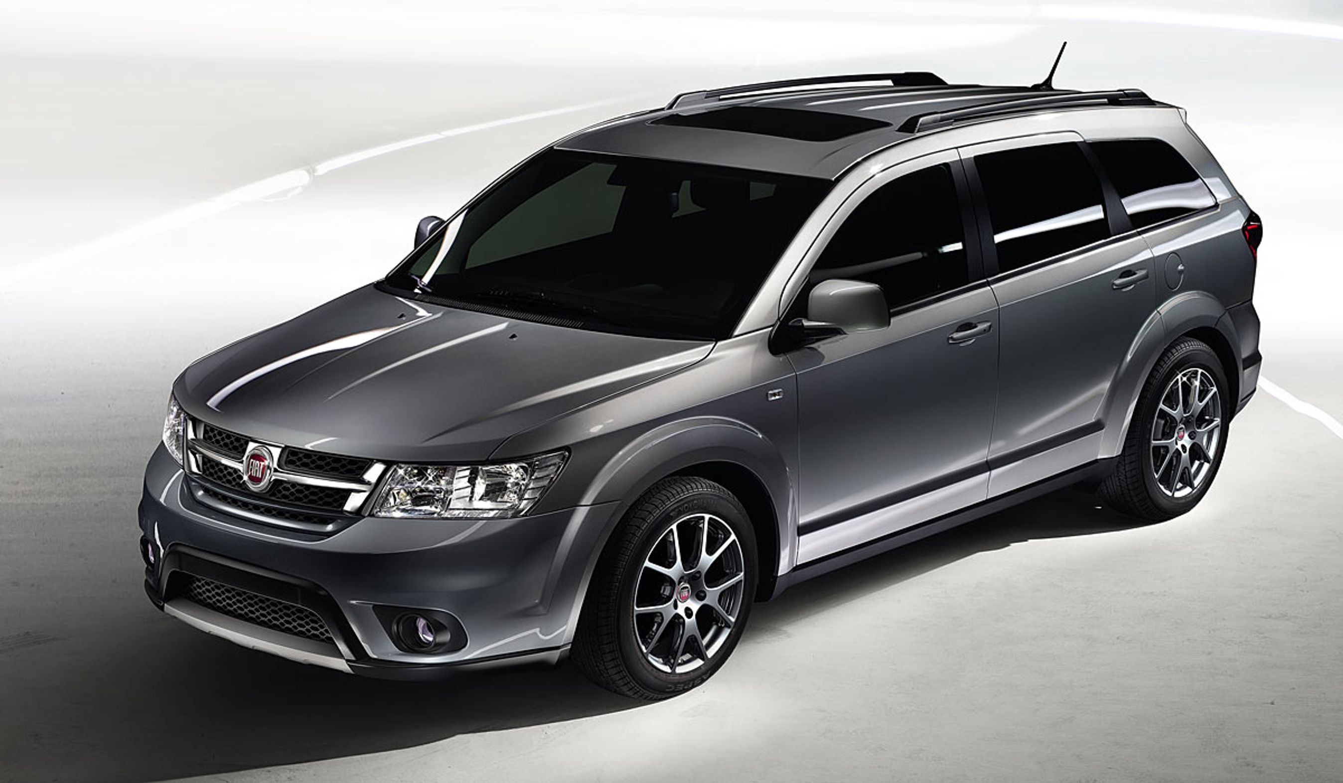 Fiat Freemont får debut på Genève-udstillingen til marts.