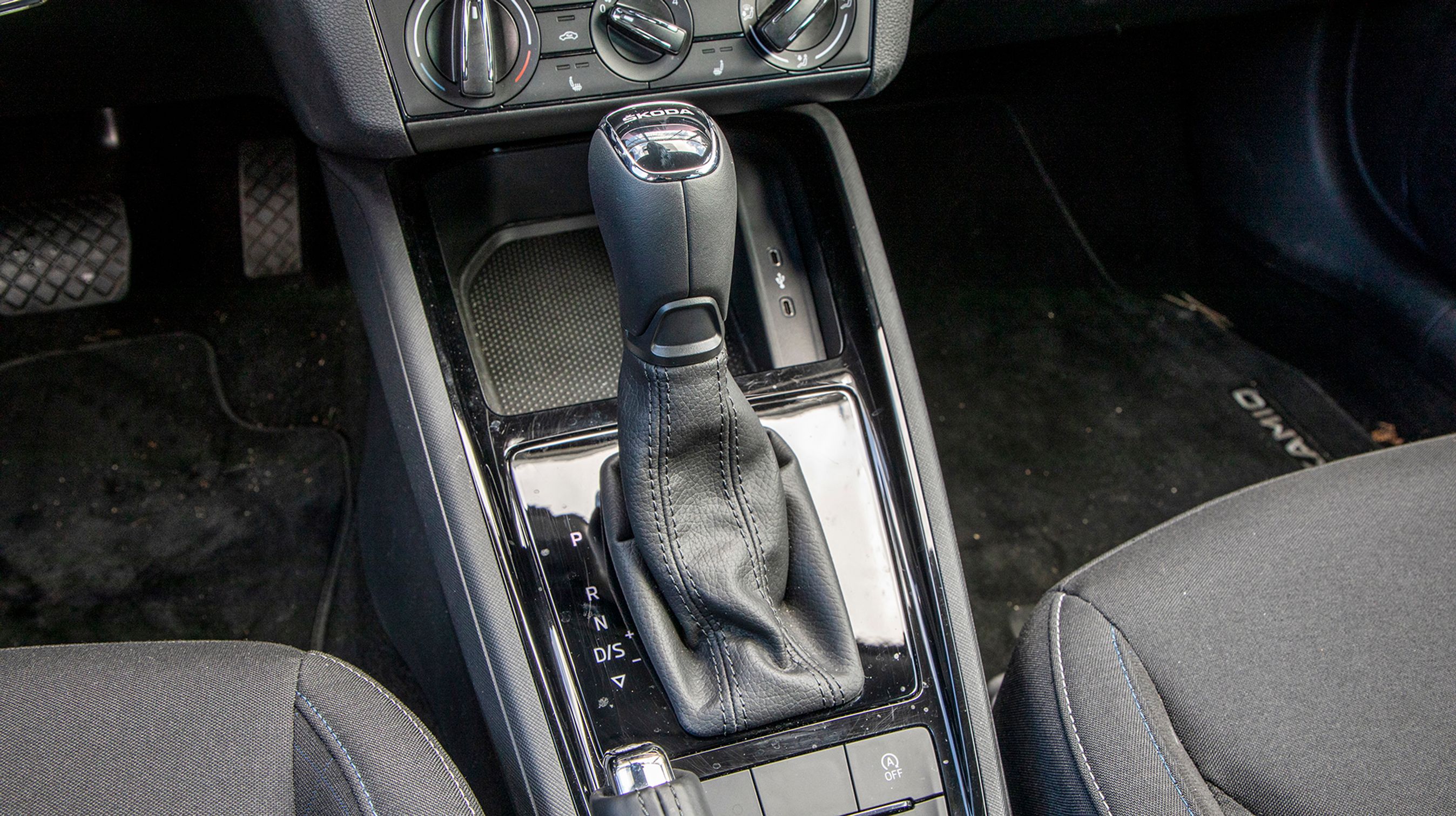 Det syvtrins DSG-automatgear fungerer virkelig godt og er en fornøjelse at køre med.