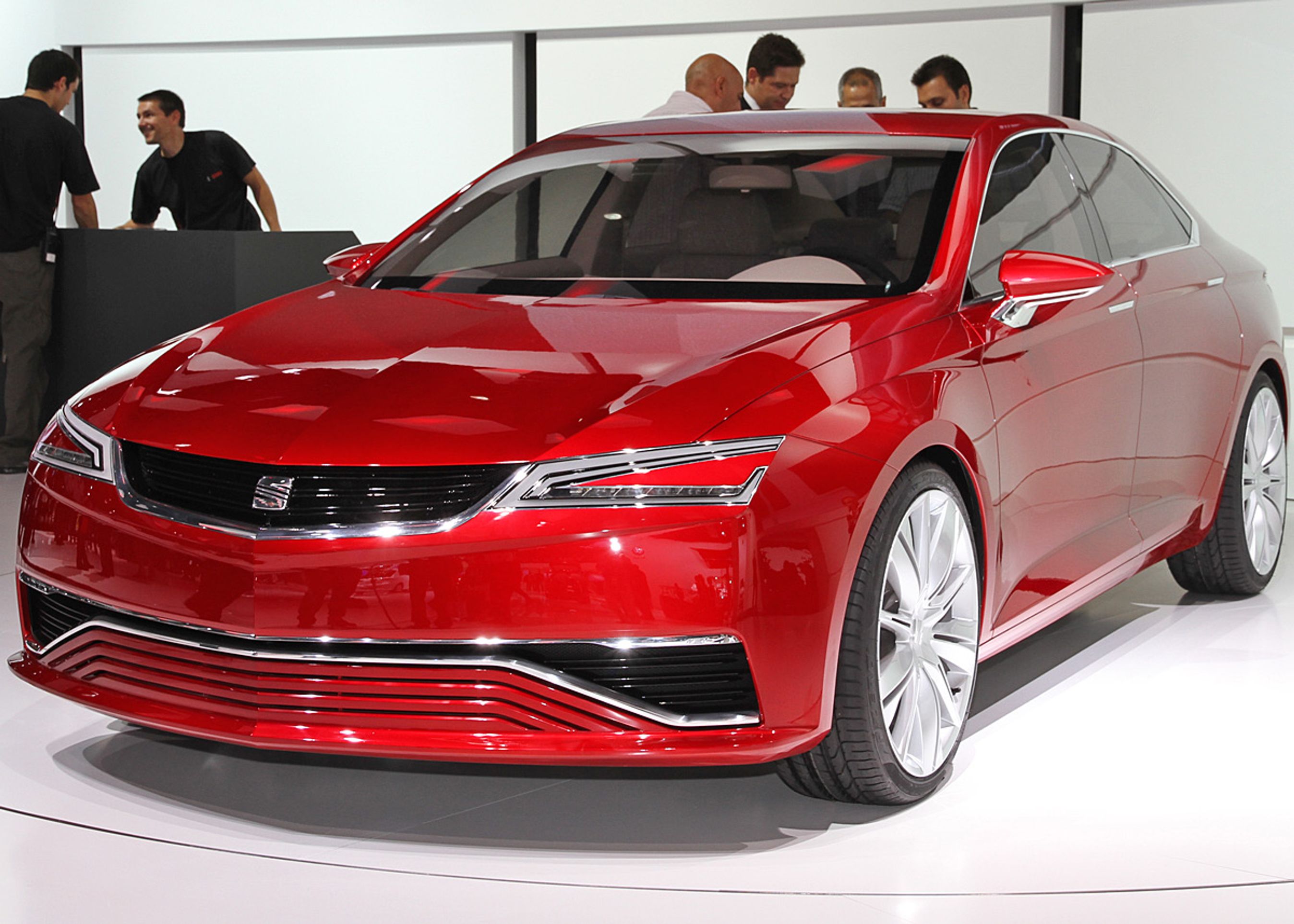 IBL er en konceptbil, der viser Seat-design, men en stor sedan er formentlig på vej.