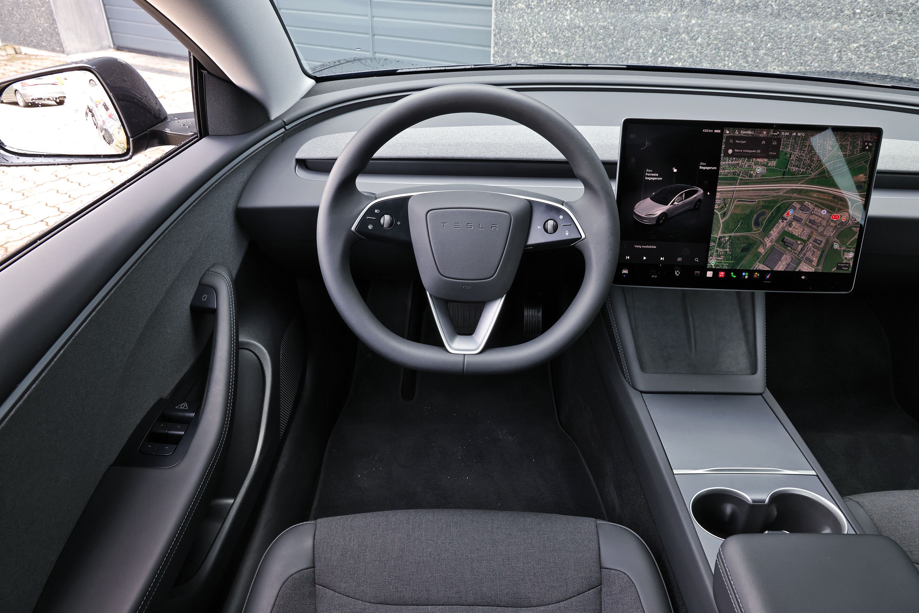 Kabine i Tesla Model 3 baghjulstræk fra 2026. 