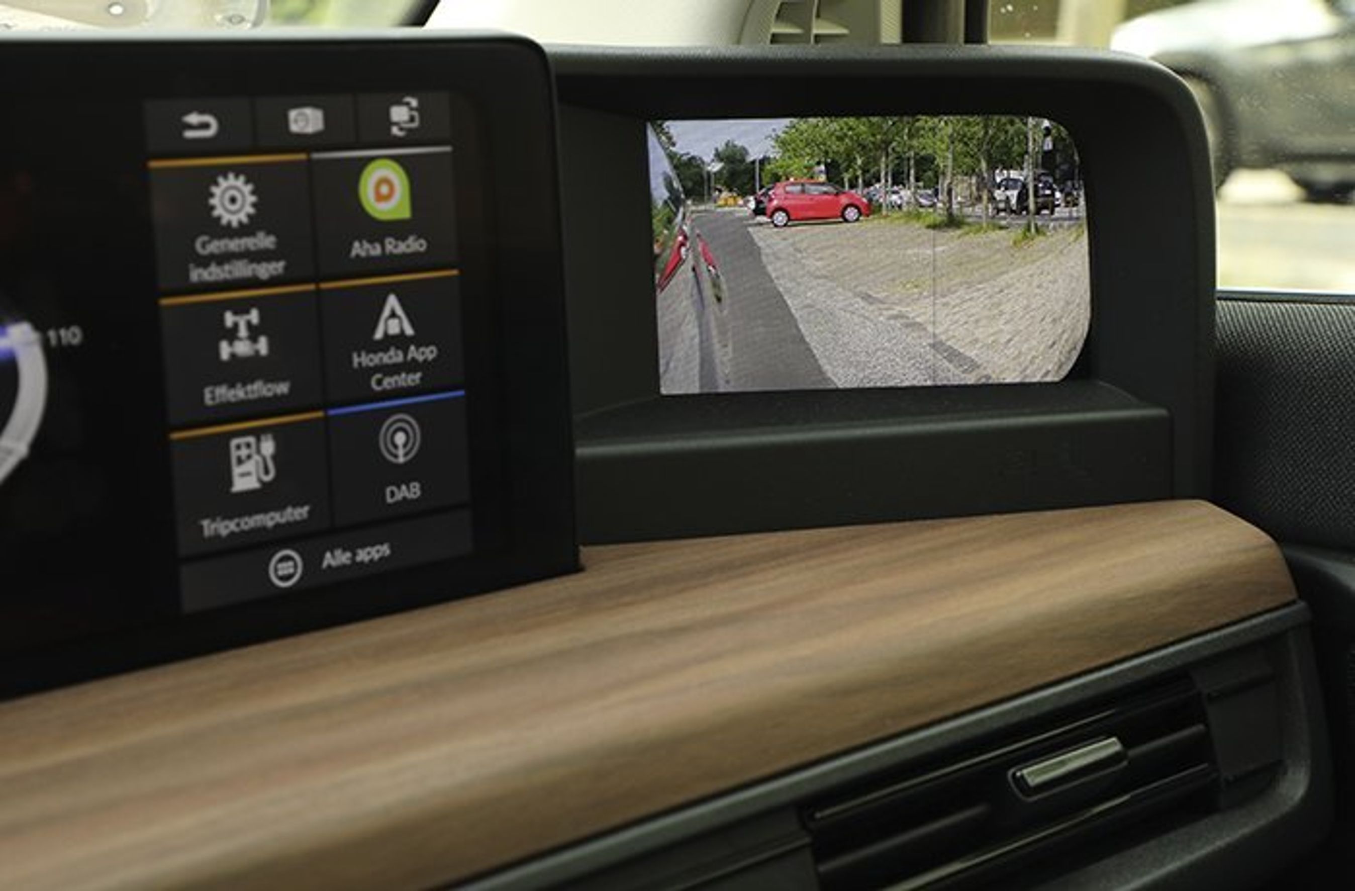 Honda e sidespejl med kamera