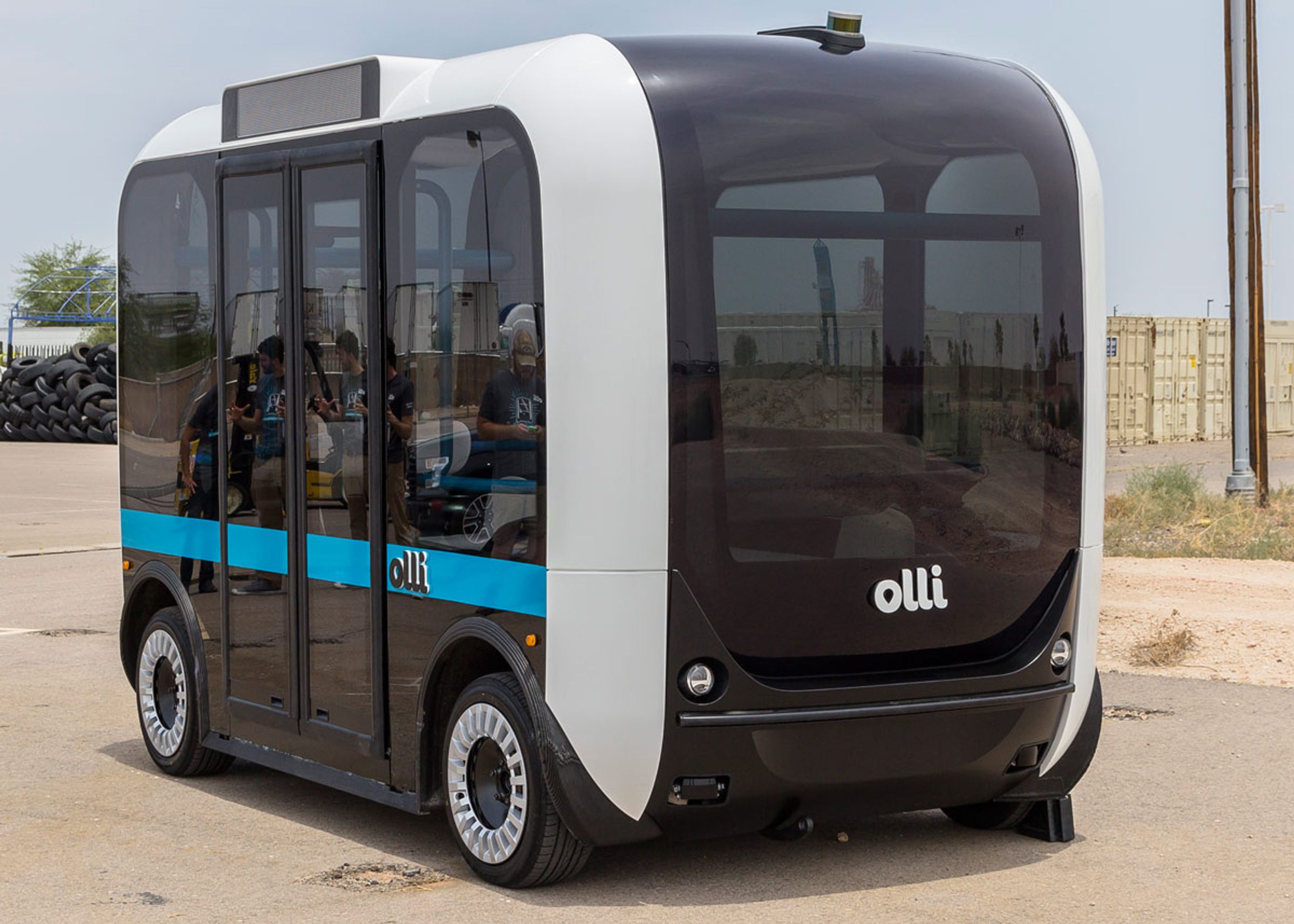 12 passagerer kan der være i Olli. De kommer førerløst frem, men næppe særligt hurtigt. Alene de små hjul sætter en begrænsning.