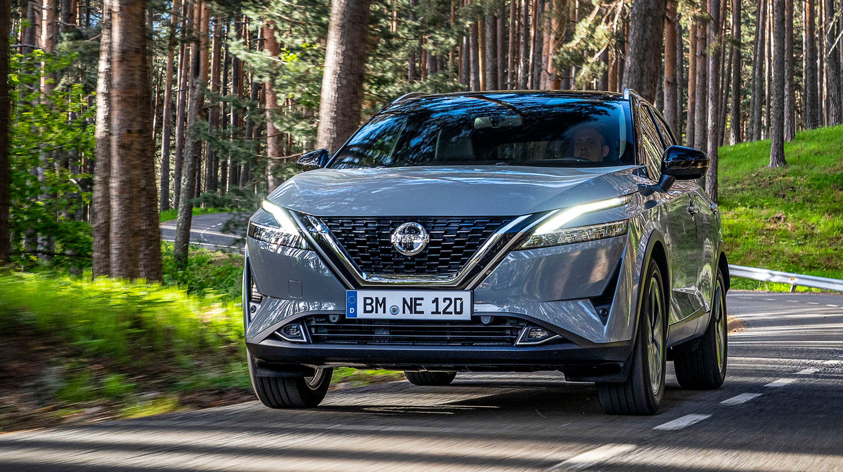 Nissan Qashqai set forfra