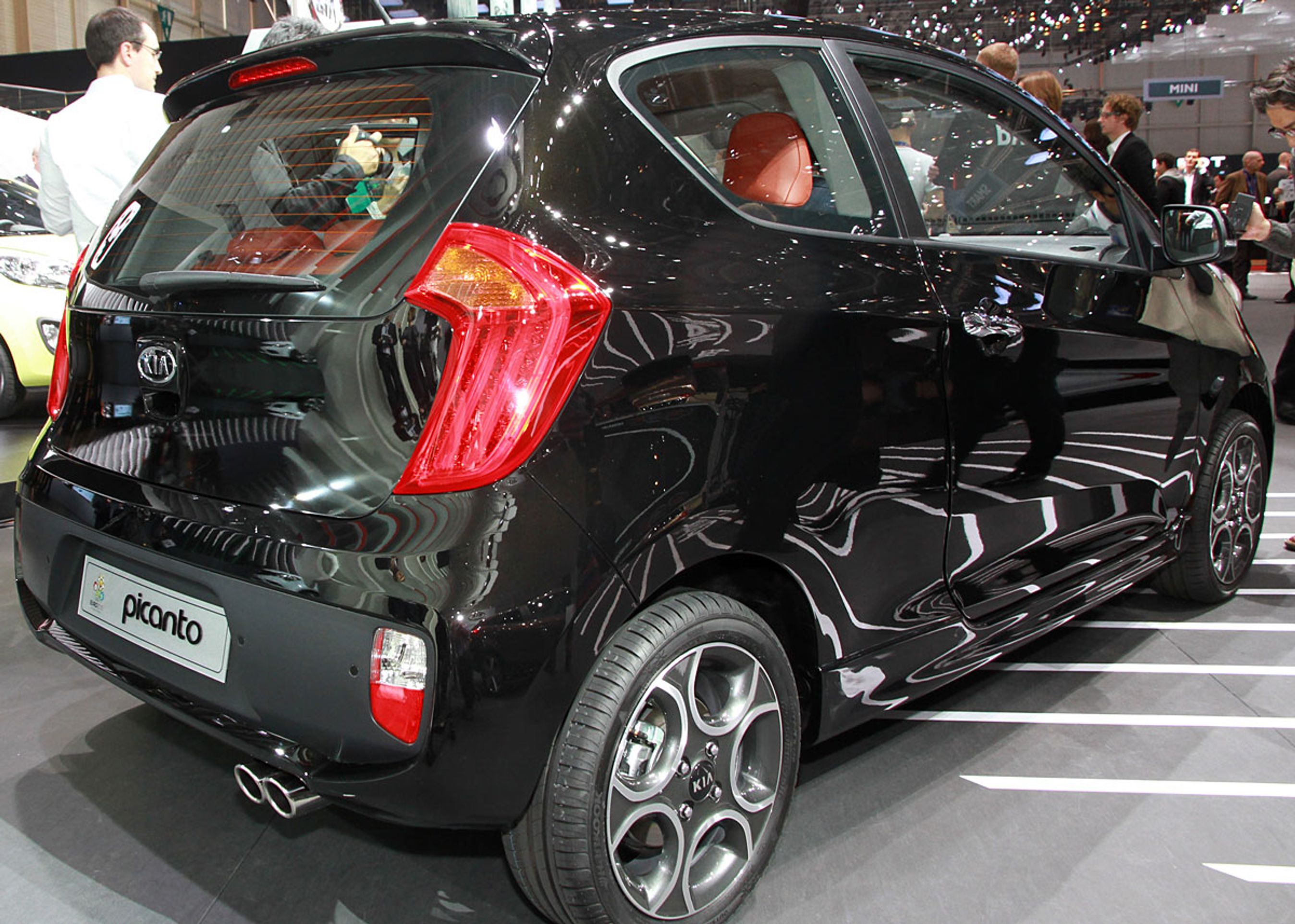 Kia Picanto fås som noget nyt også som tredørs. Den er i handlen hen på efteråret.