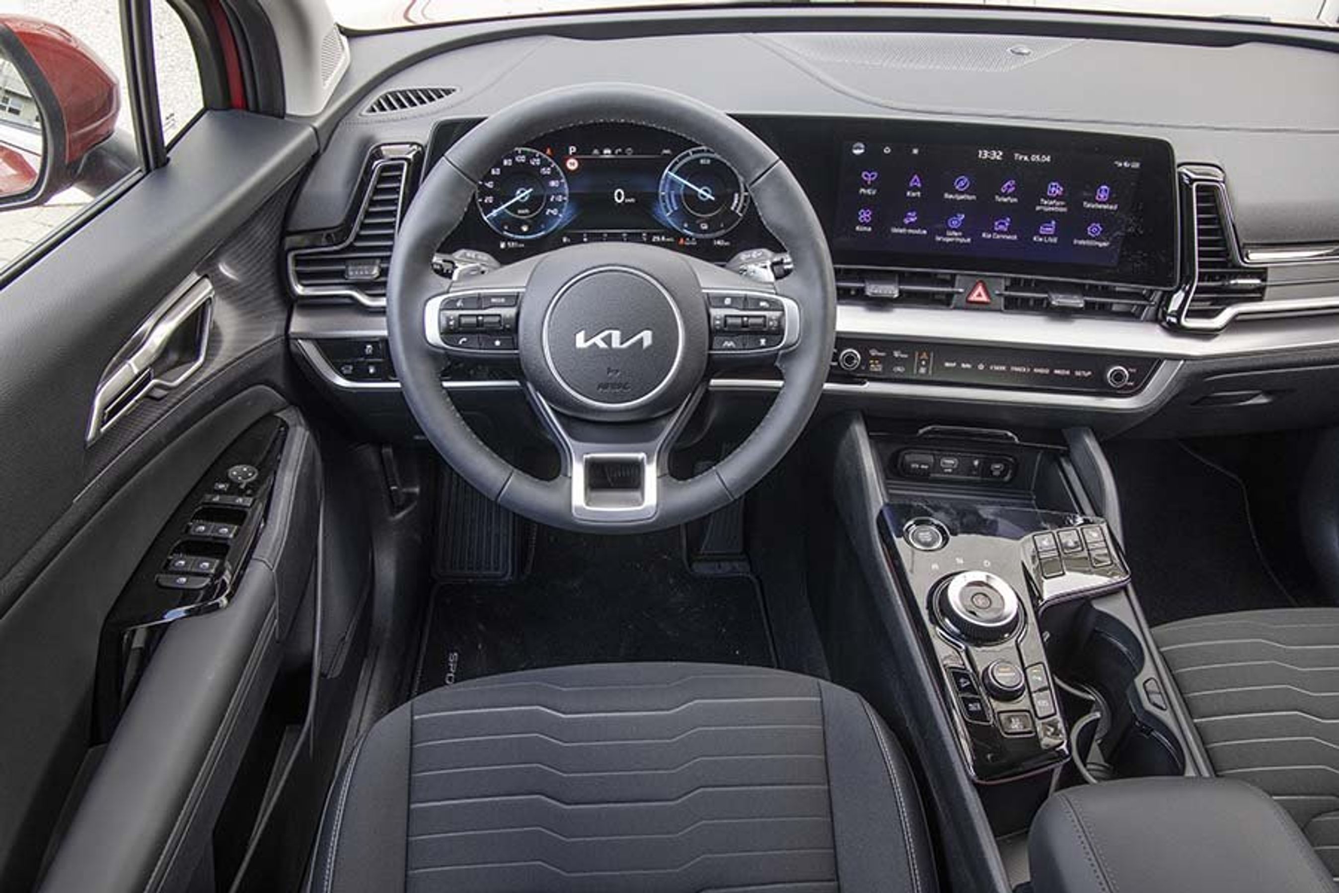 Førerpladsen er lækkert udformet i denne Upgrade-version