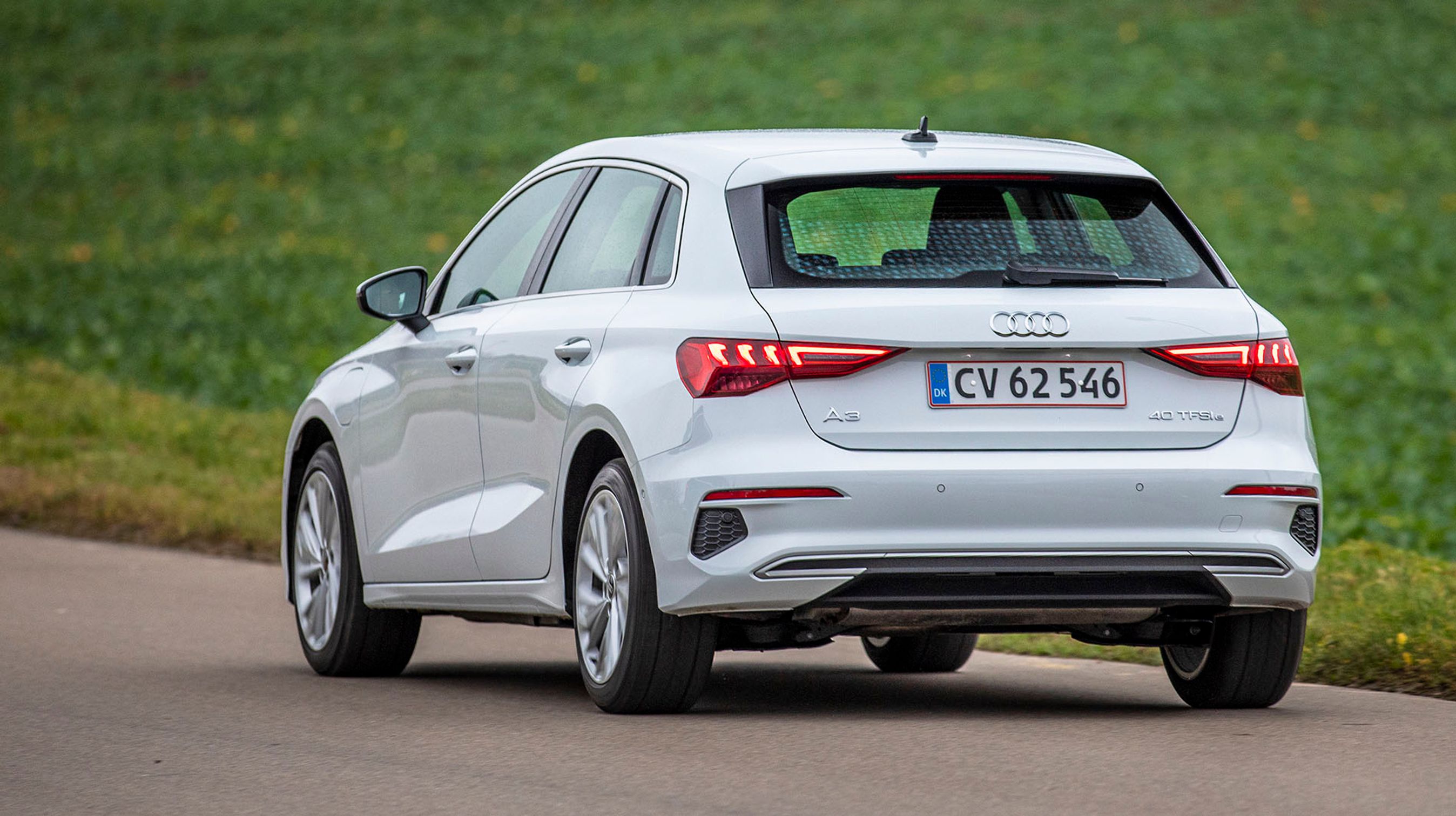 Audi sælger kun A3 som plugin-hybrid i dette traditionelle femdørs karrosseri. Andre motorvarianter findes også som sedan. Der findes ikke en reel stationcar, der må du vælge en SUV i stedet. 