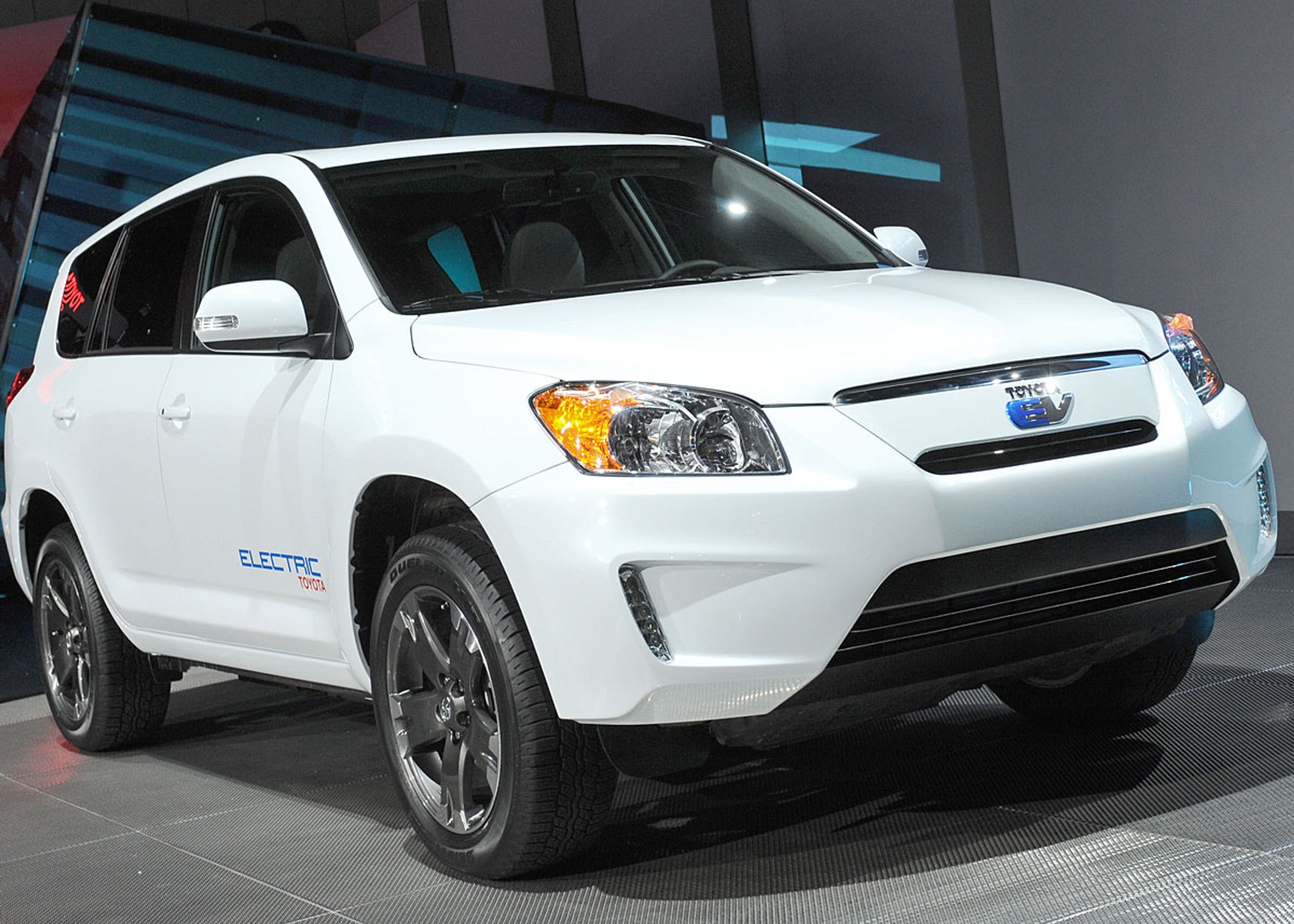 Fronten er ændret - både for at markere, at det er en elbil og for at nedsætte luftmodstanden.