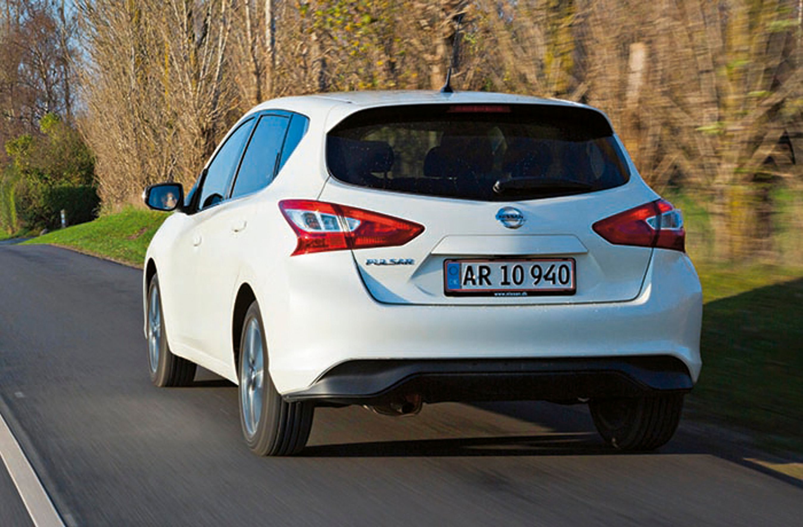 Nissan Pulsar bagfra