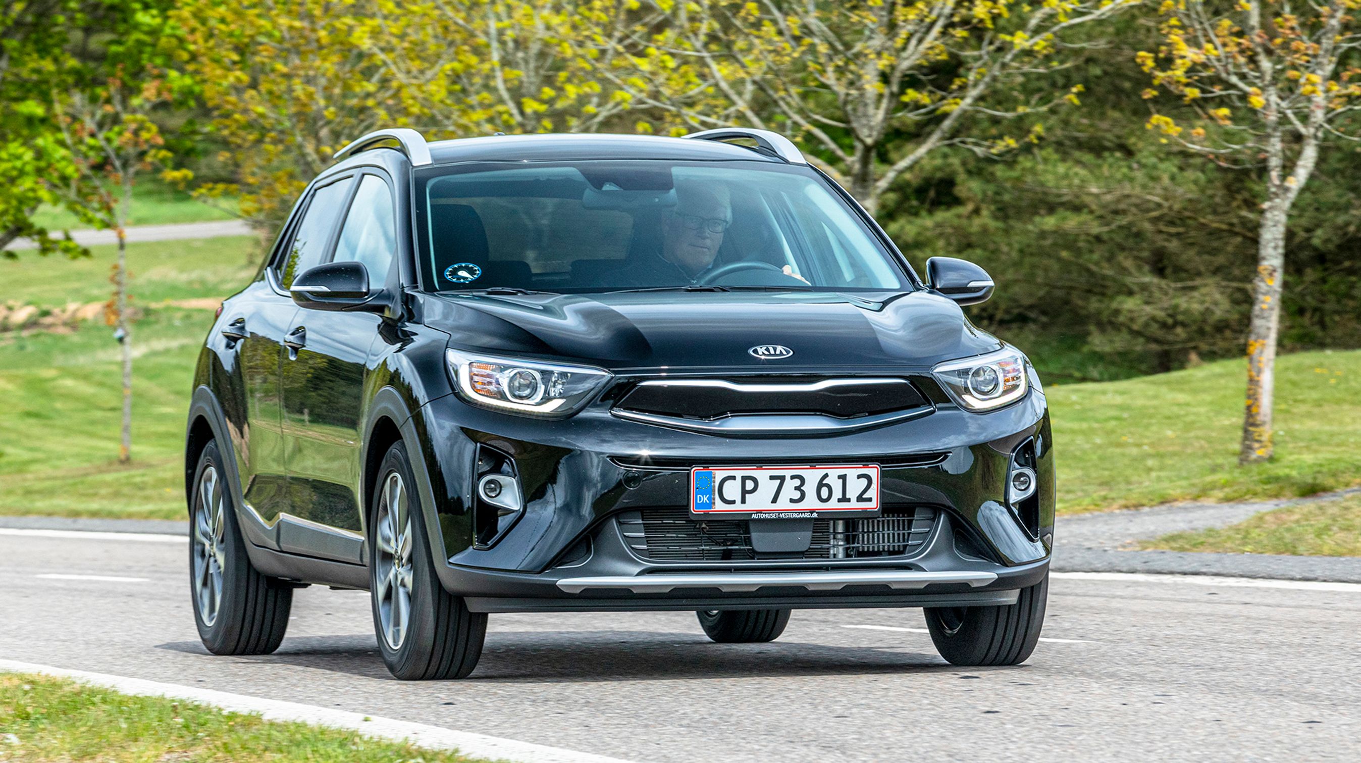 Kia Stonic set forfra