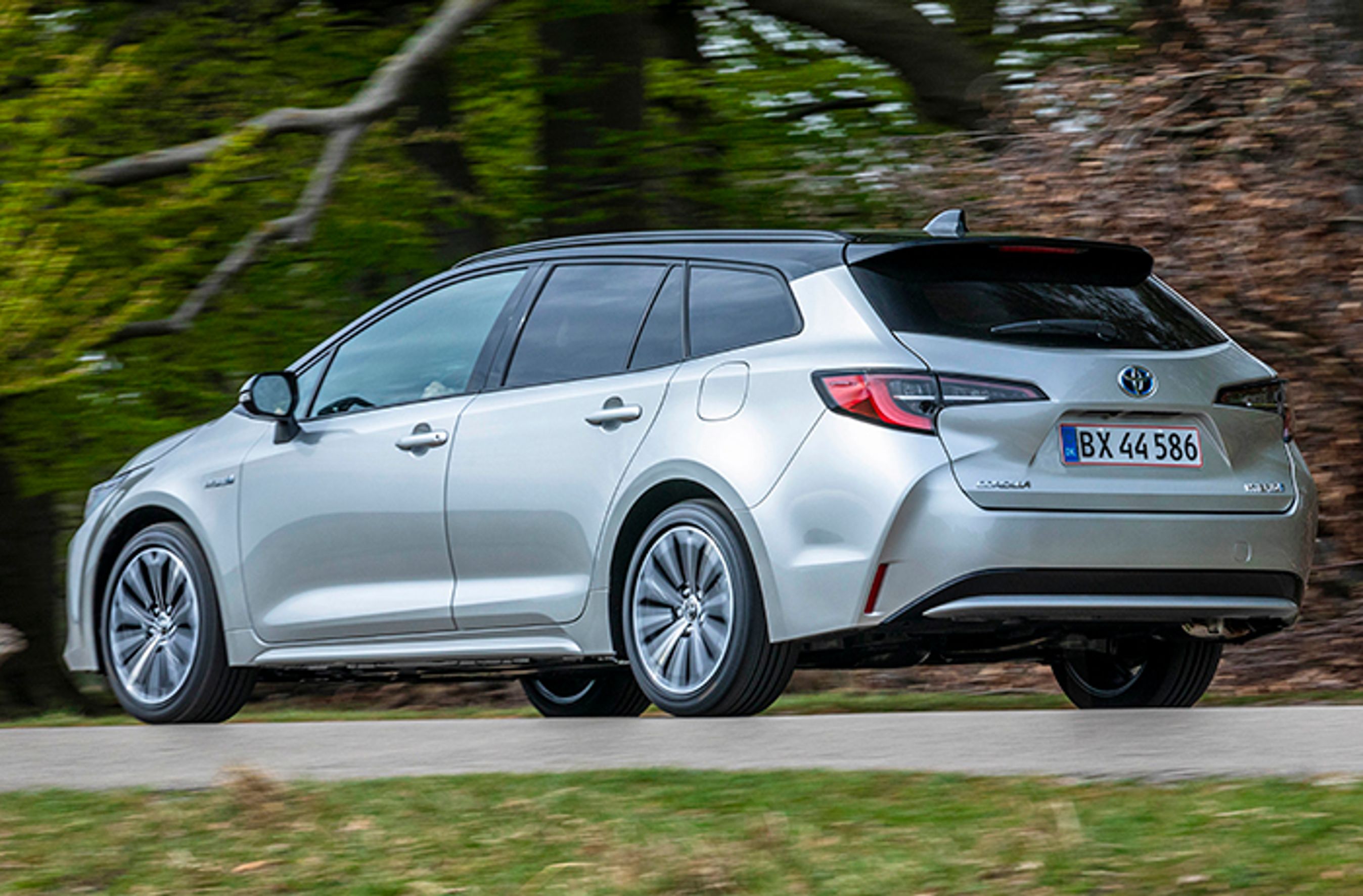 Toyota Corolla set bagfra