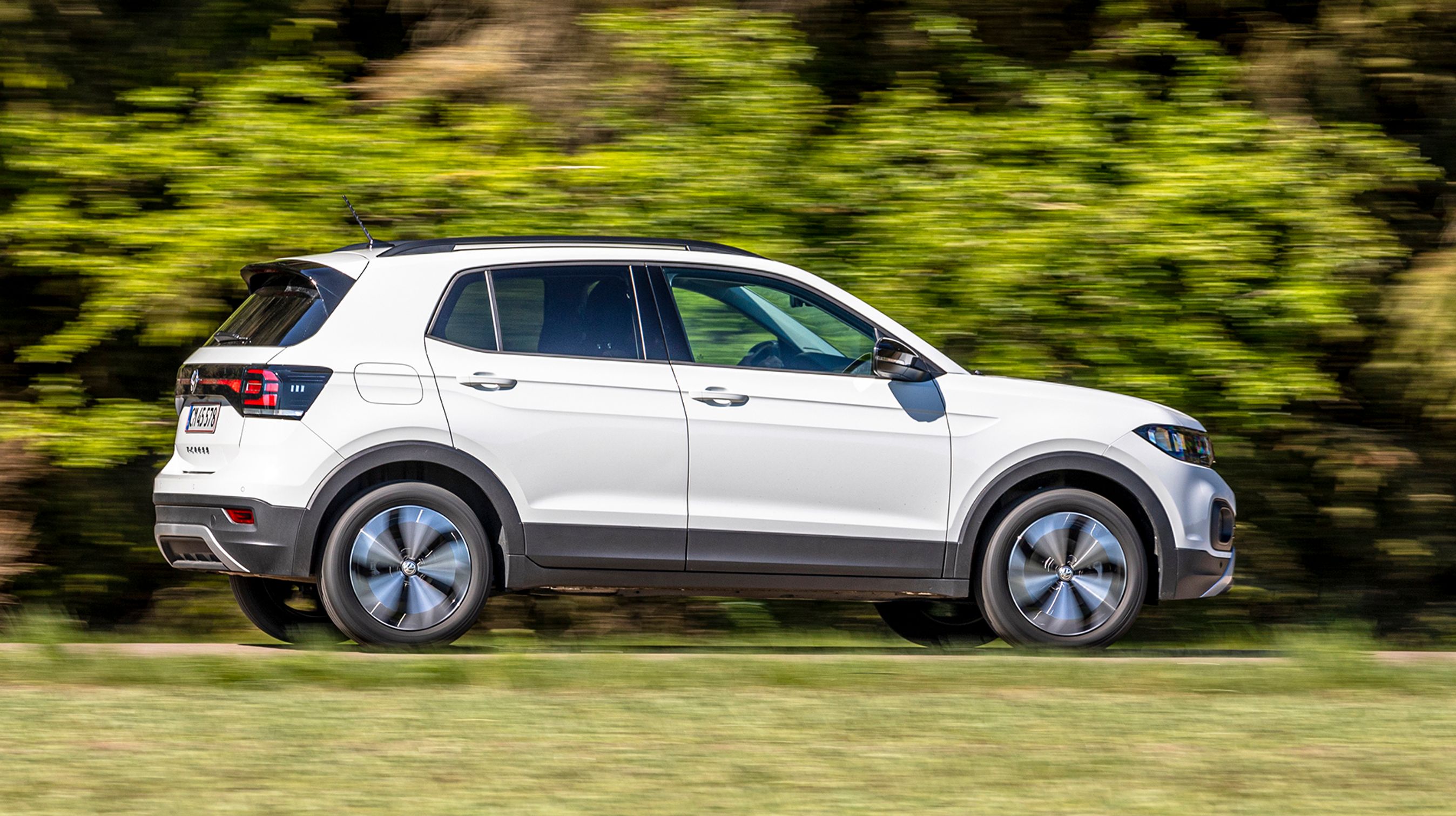 VW T-Cross har et rent SUV-design, der giver bilen en tydelig profil.