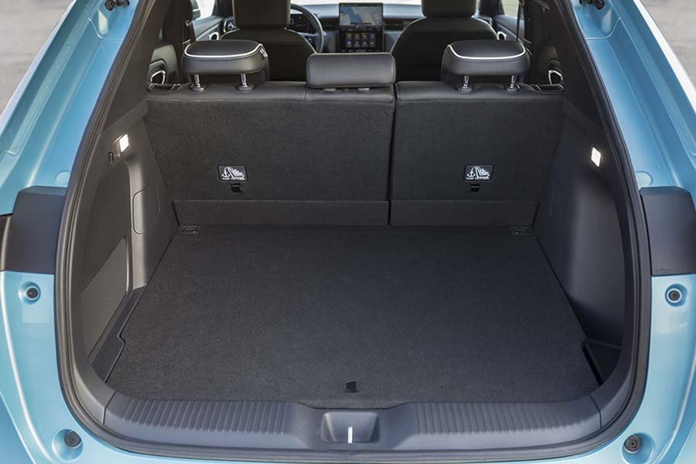 Bagagerum i en Honda e:Ny1