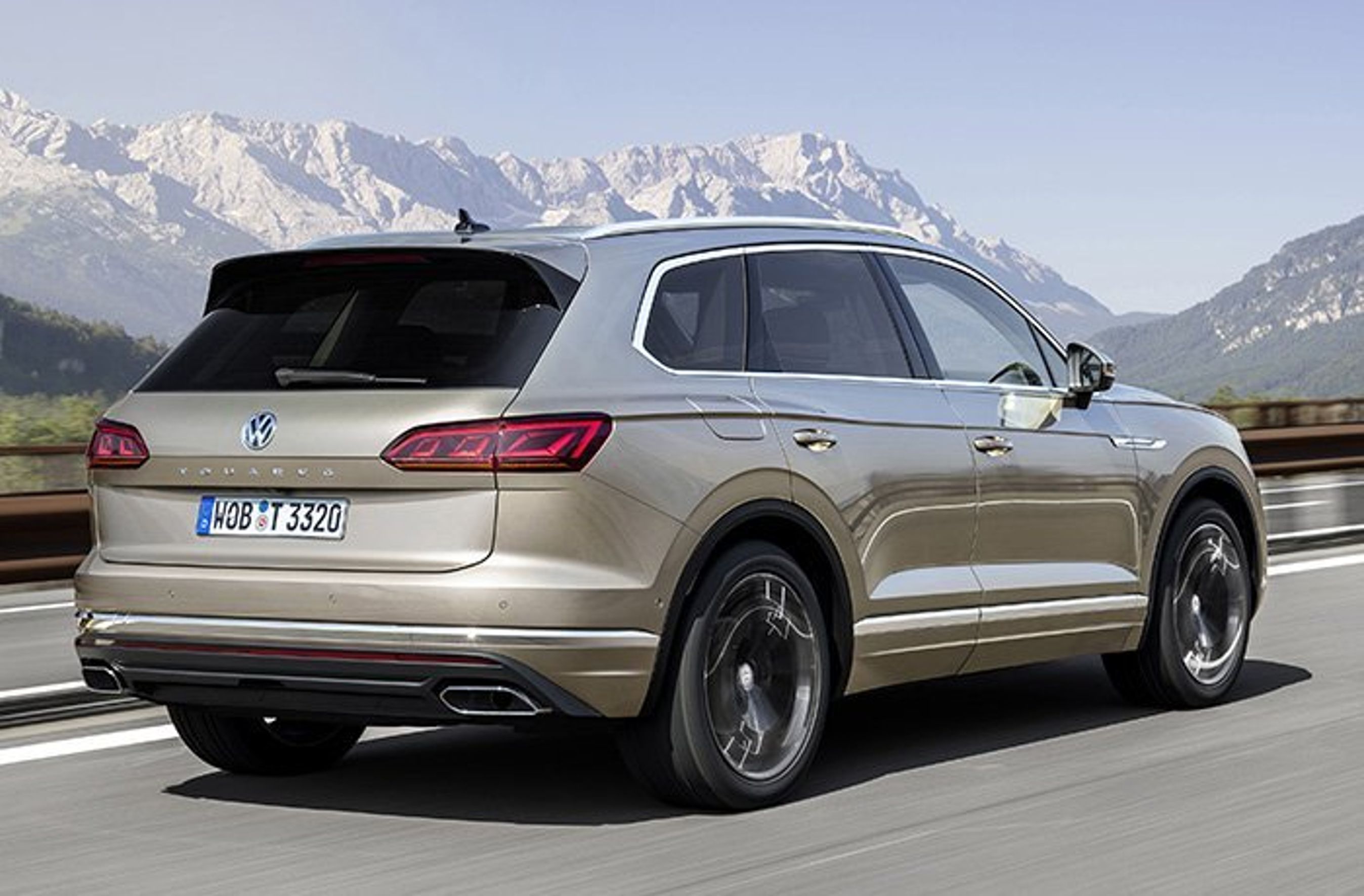 VW Touareg bagfra
