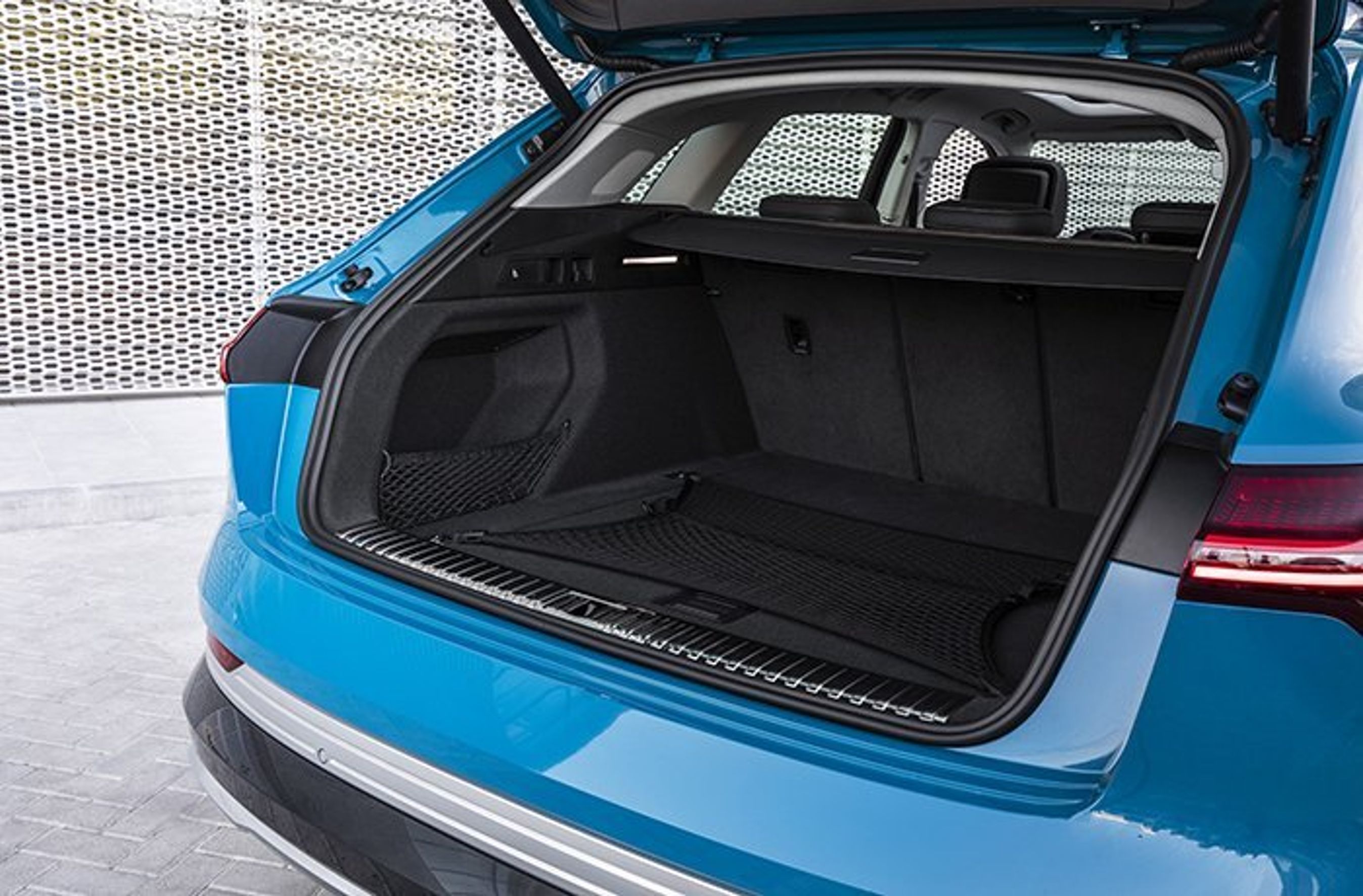 Audi e-tron bagagerum