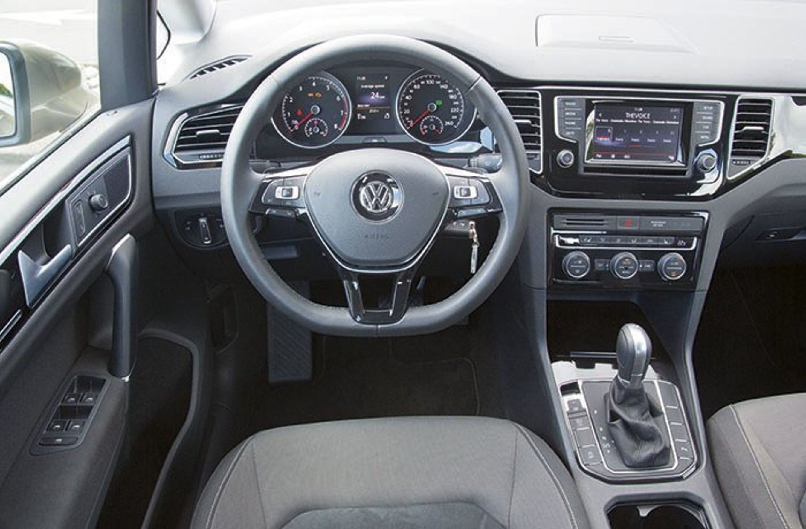 VW Golf Sportsvan kabine