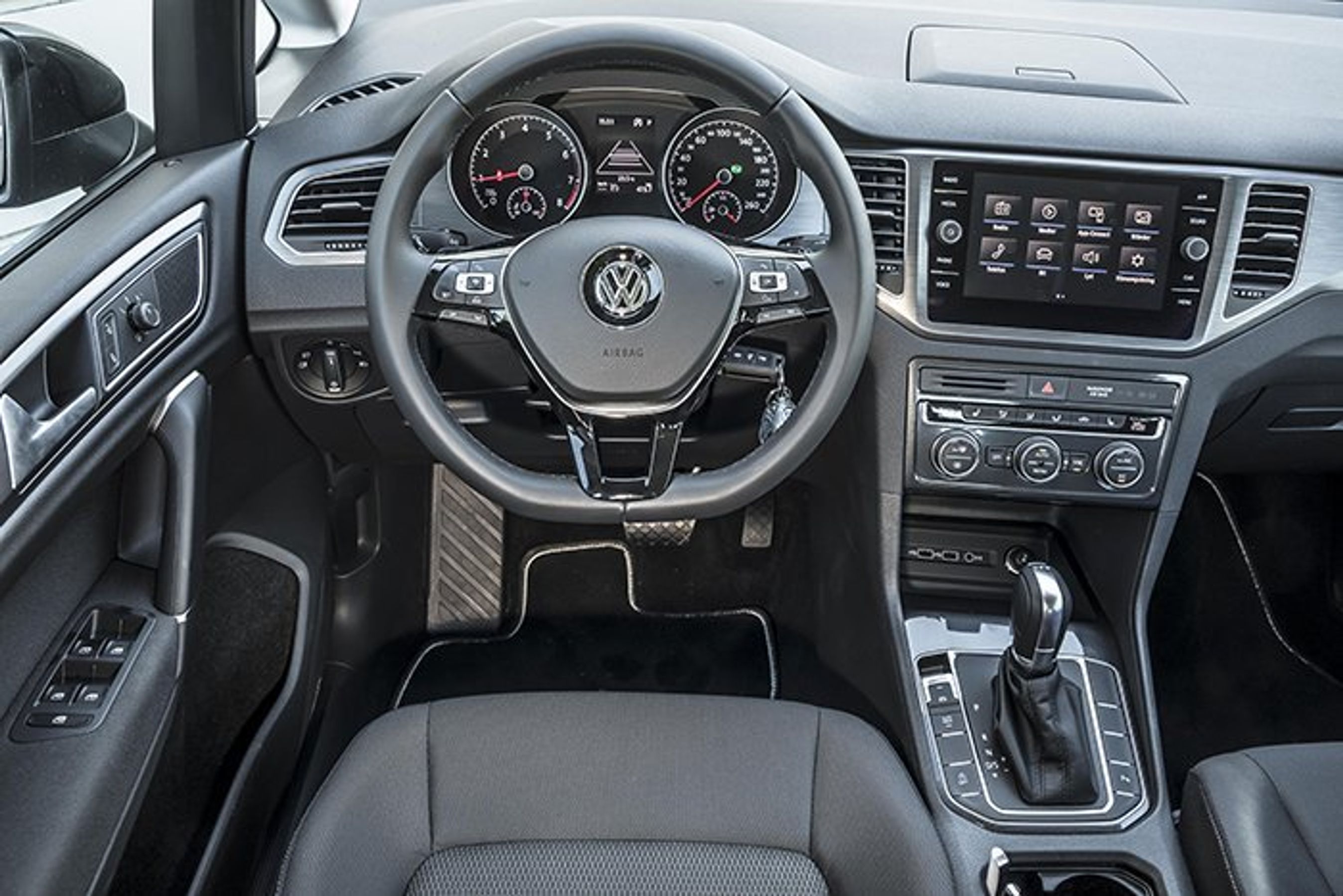 VW Golf Sportsvan kabine