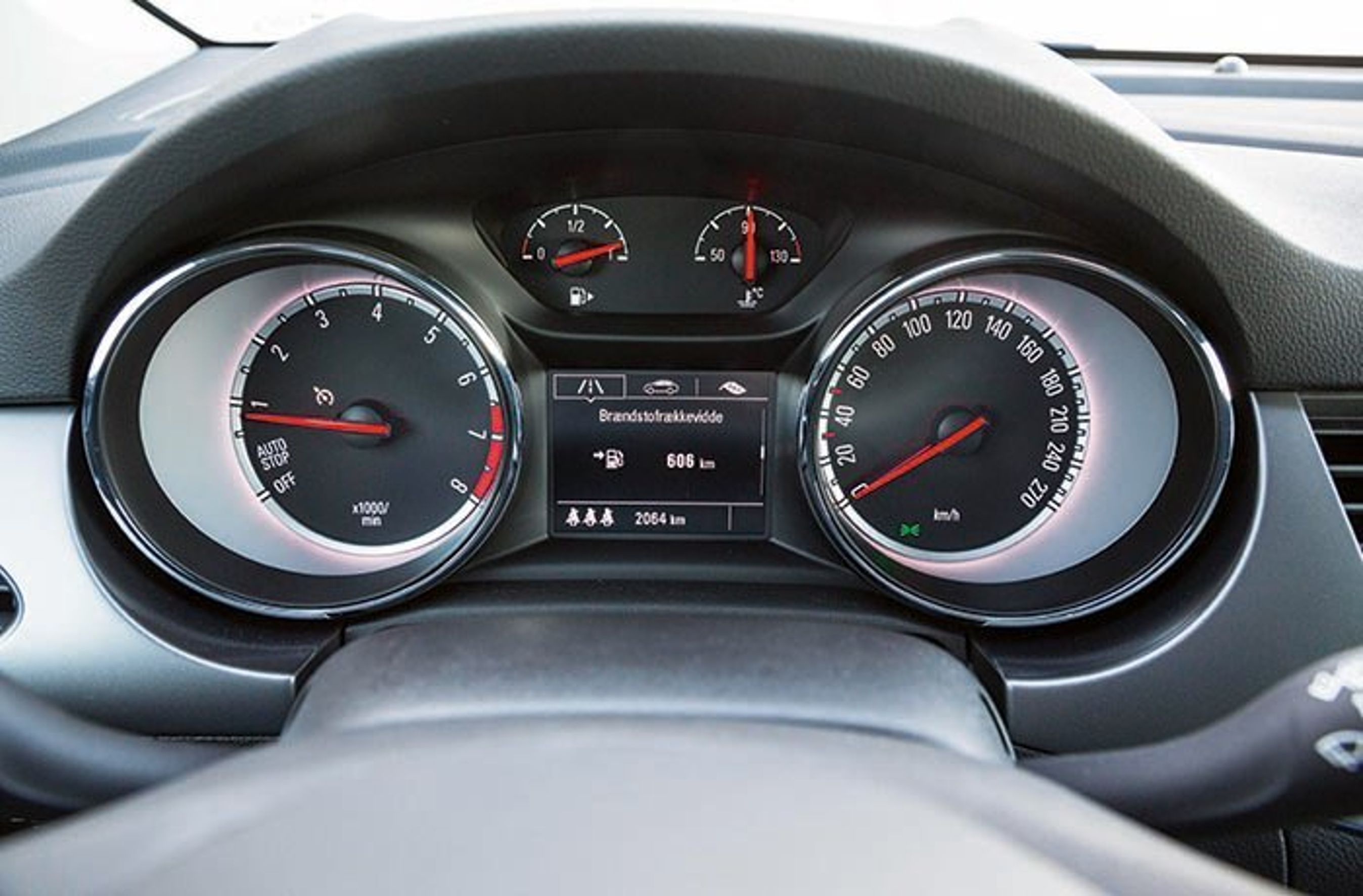 Opel Astra speedometer