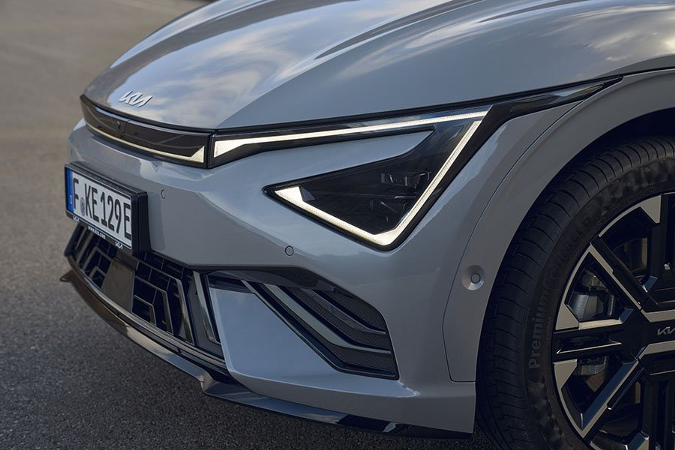 Forlygter på en Kia EV6