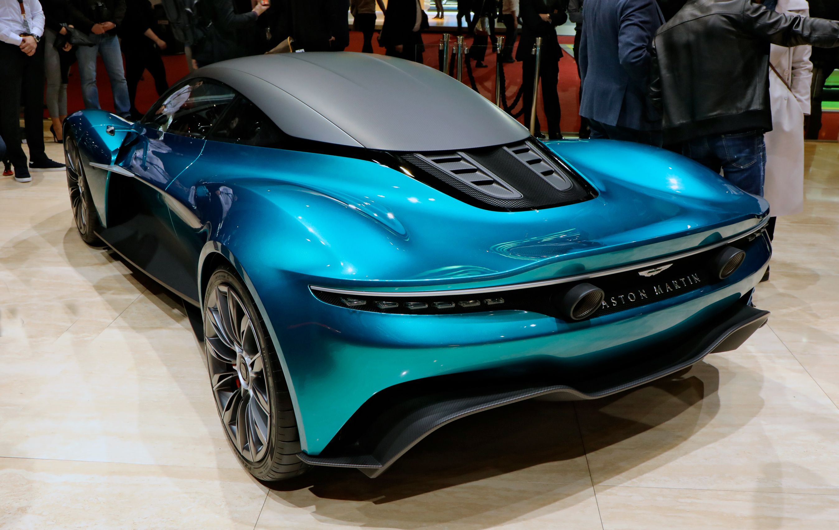 Aston Martin Vanquish Vision Concept