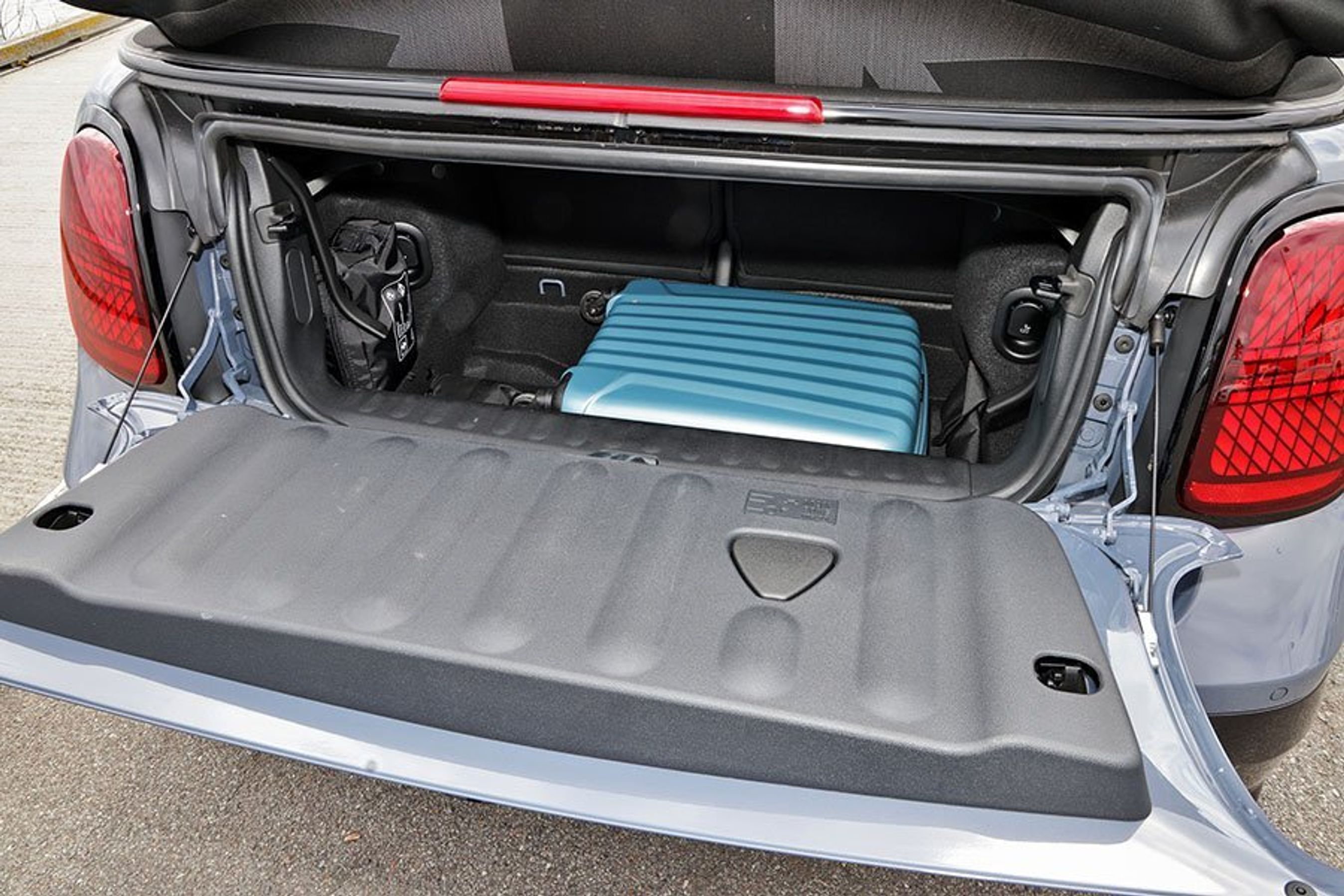 Bagagerum i en Mini Cabrio