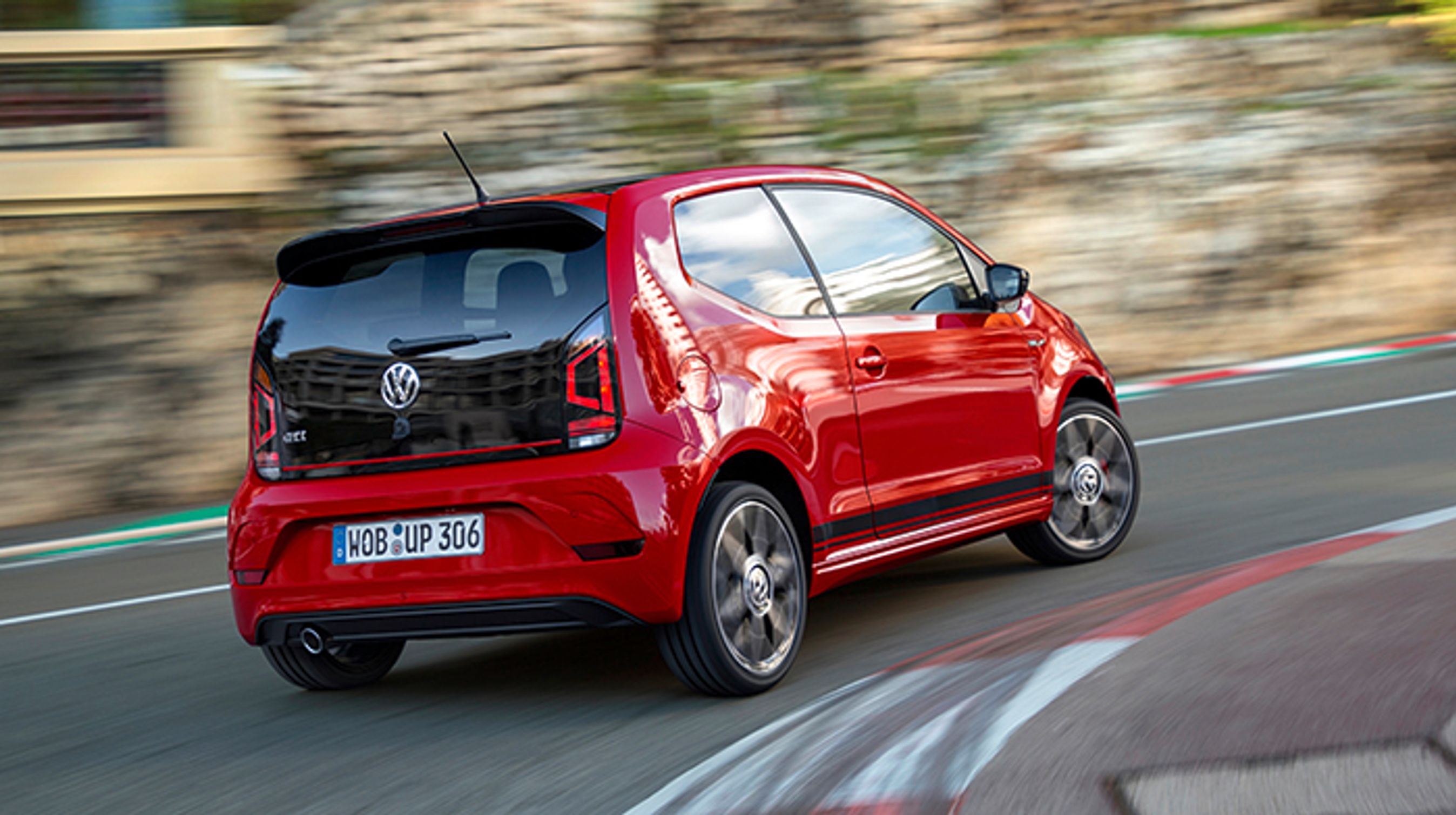 VW Up GTI bagfra