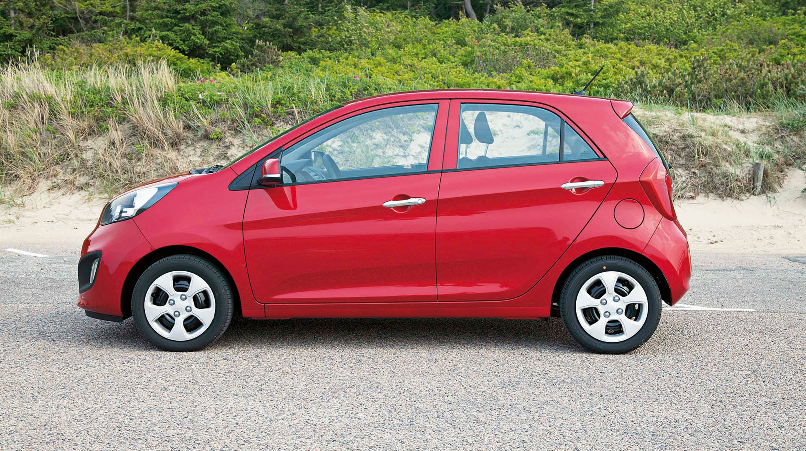 Kia Picanto fra siden