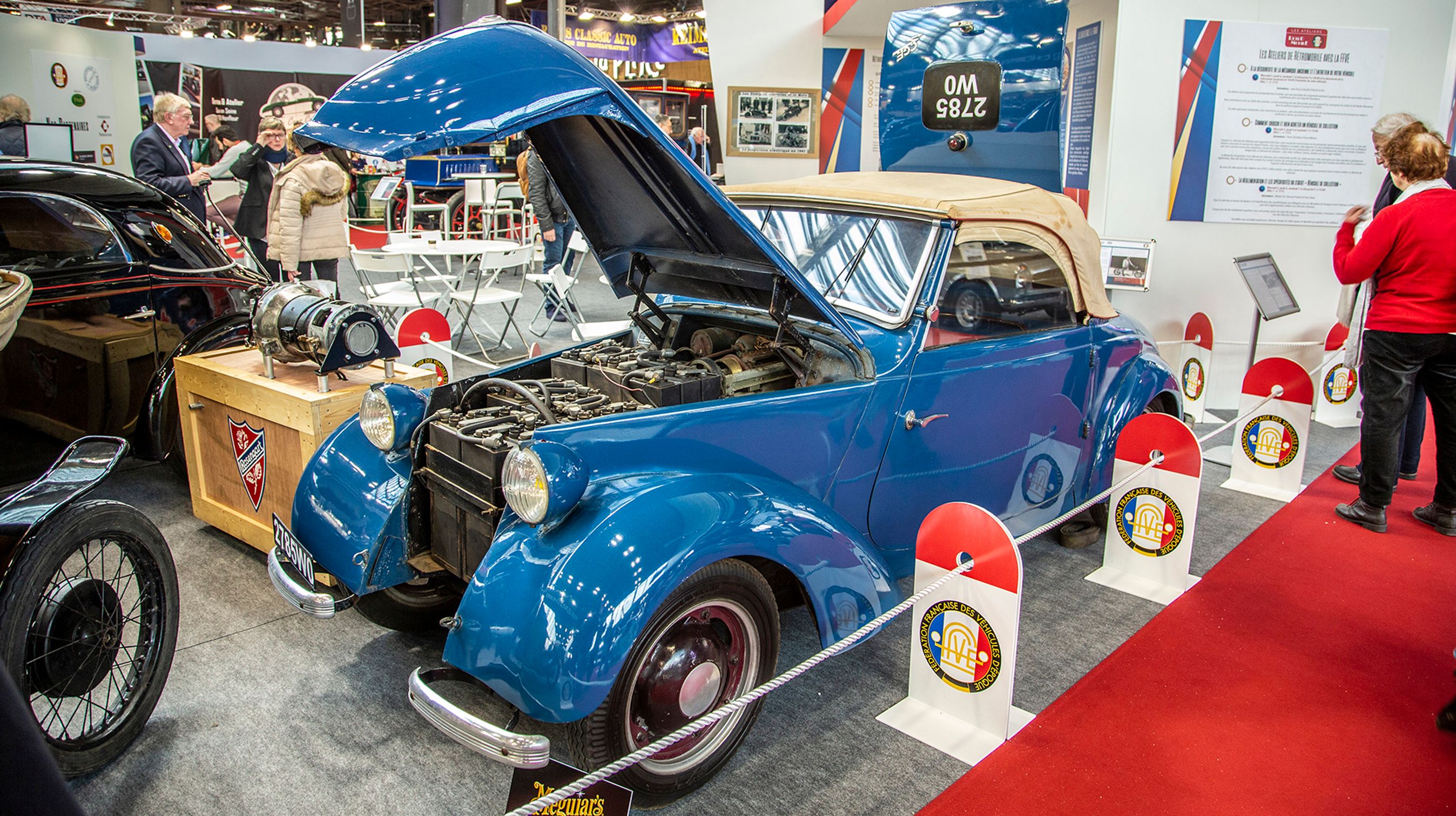 Elbiler er ikke noget nyt. På den franske veteranbilklubs stand kunne man således se et par projekter fra før, blandt andet denne CGE Tudor fra 1942, som havde en rækkevidde på 163 km.