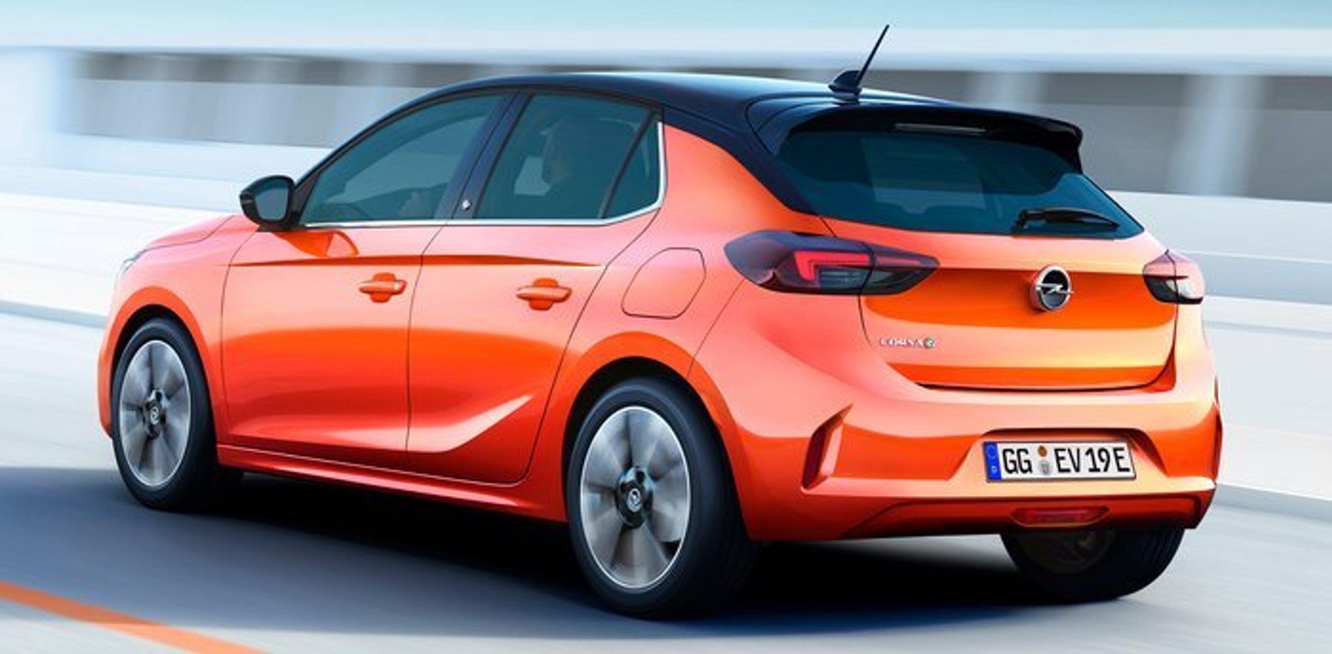 Opel Corsa-e er en ny 100% elbil fra den nye PSA-koncern, der har overtaget Opel. Bilen kan køre op til 330 km på en opladning.