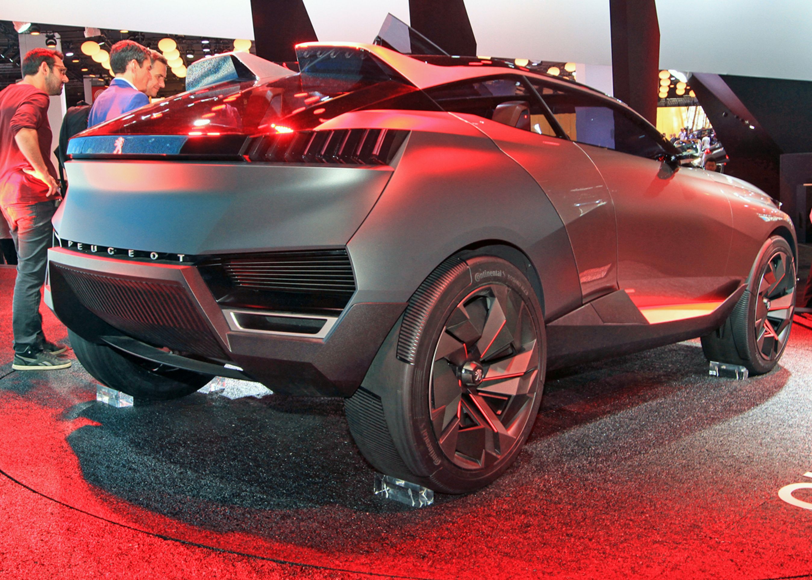 Peugeot Quartz har ikke meget visuelt med den kommende crossover at gøre. Men platformen er den "rigtige", nemlig EMP2, som også bruges til den nye 308.  Foto: Torben Arent, FDM