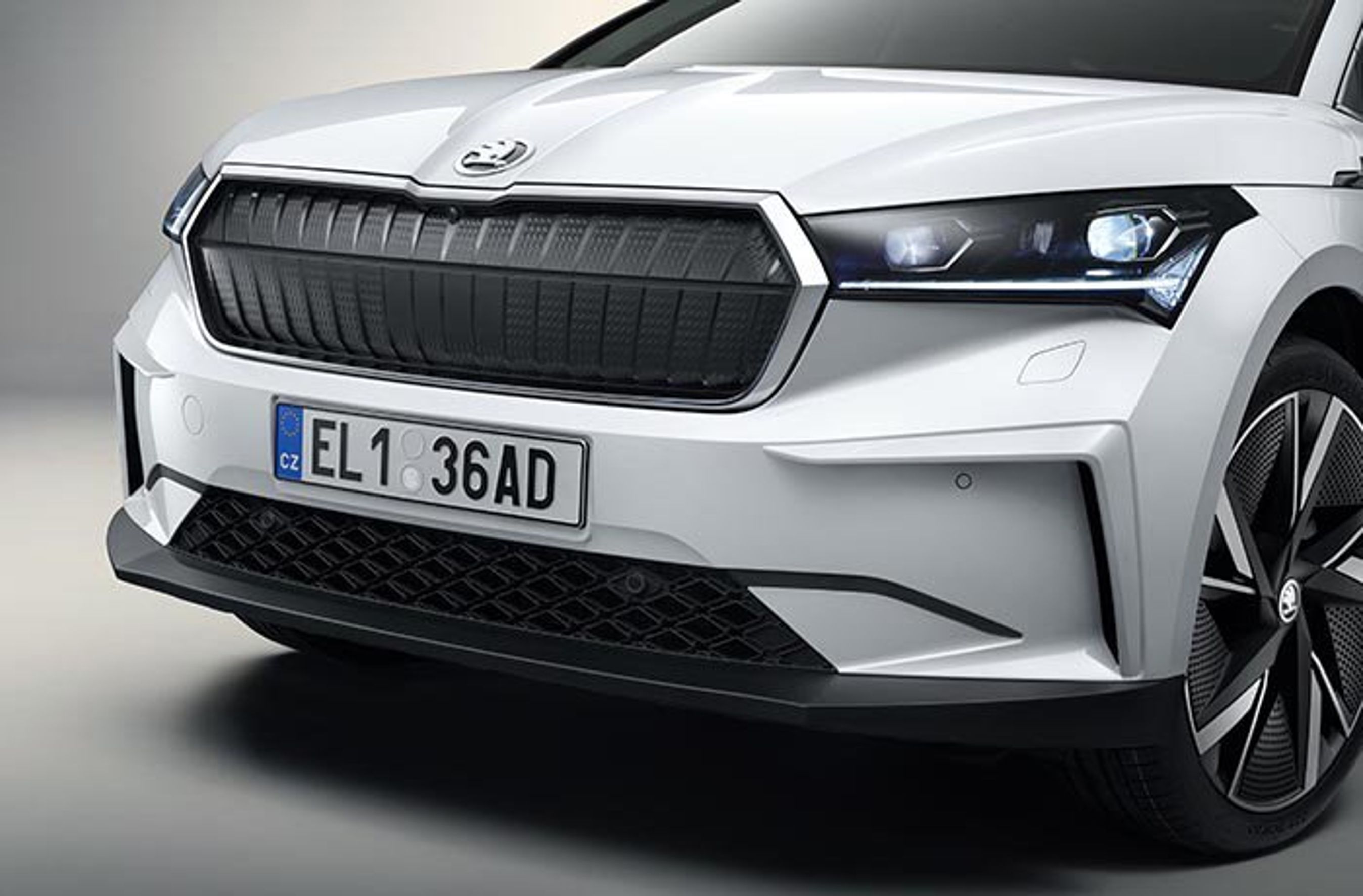Skoda Enyaq front
