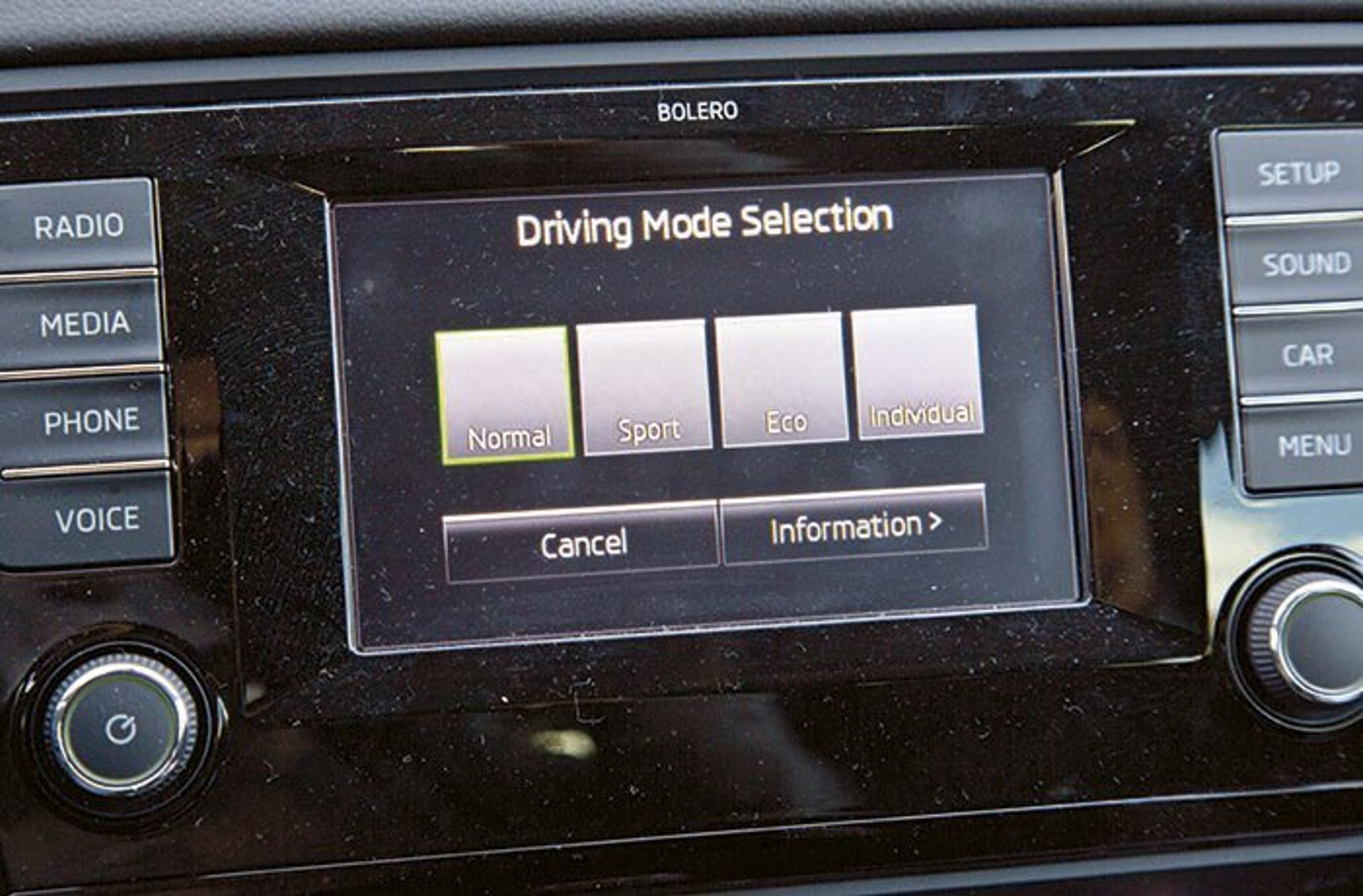 Skoda Octavia skærm