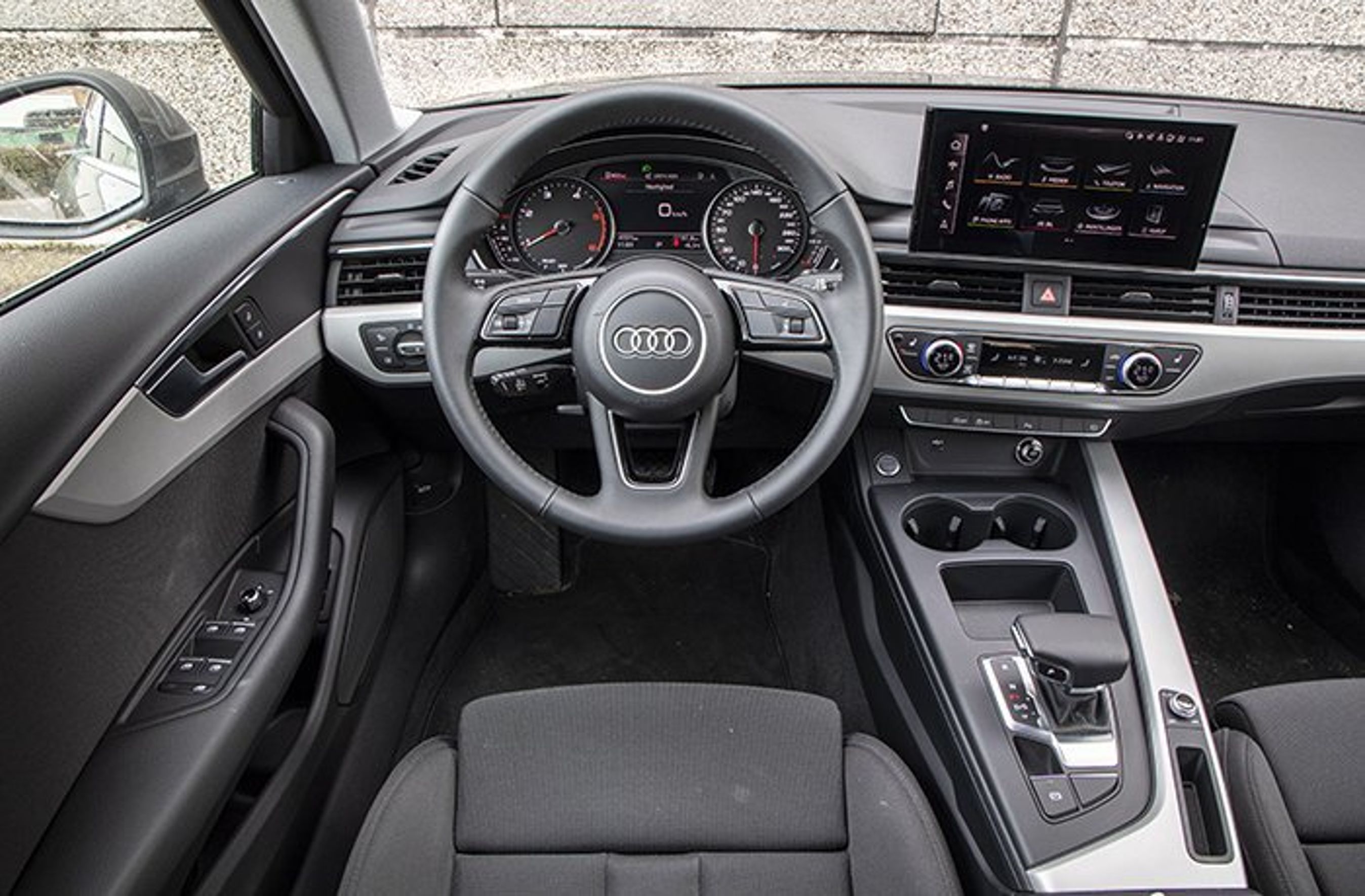 Audi A4 Avant kabine