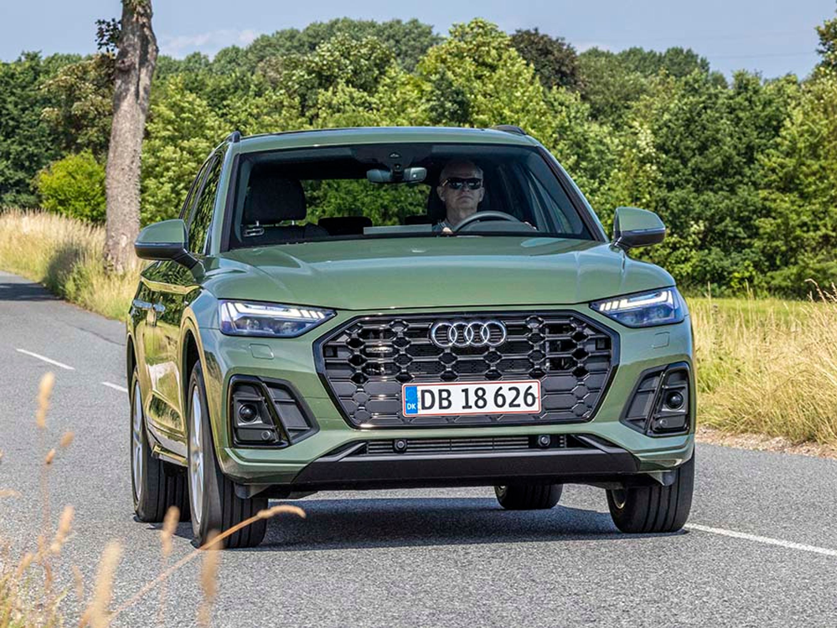 Audi Q5 fås nu kun som plugin-hybrid, hvis den skal køre på benzin. Det er nu også en fin konstruktion, viser denne test af bilen.
