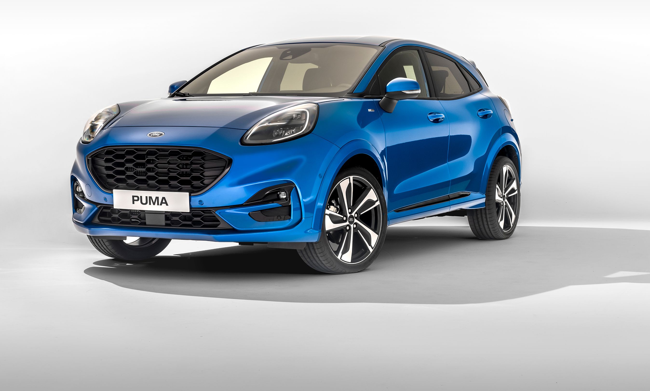 Ford Puma er en lille SUV.