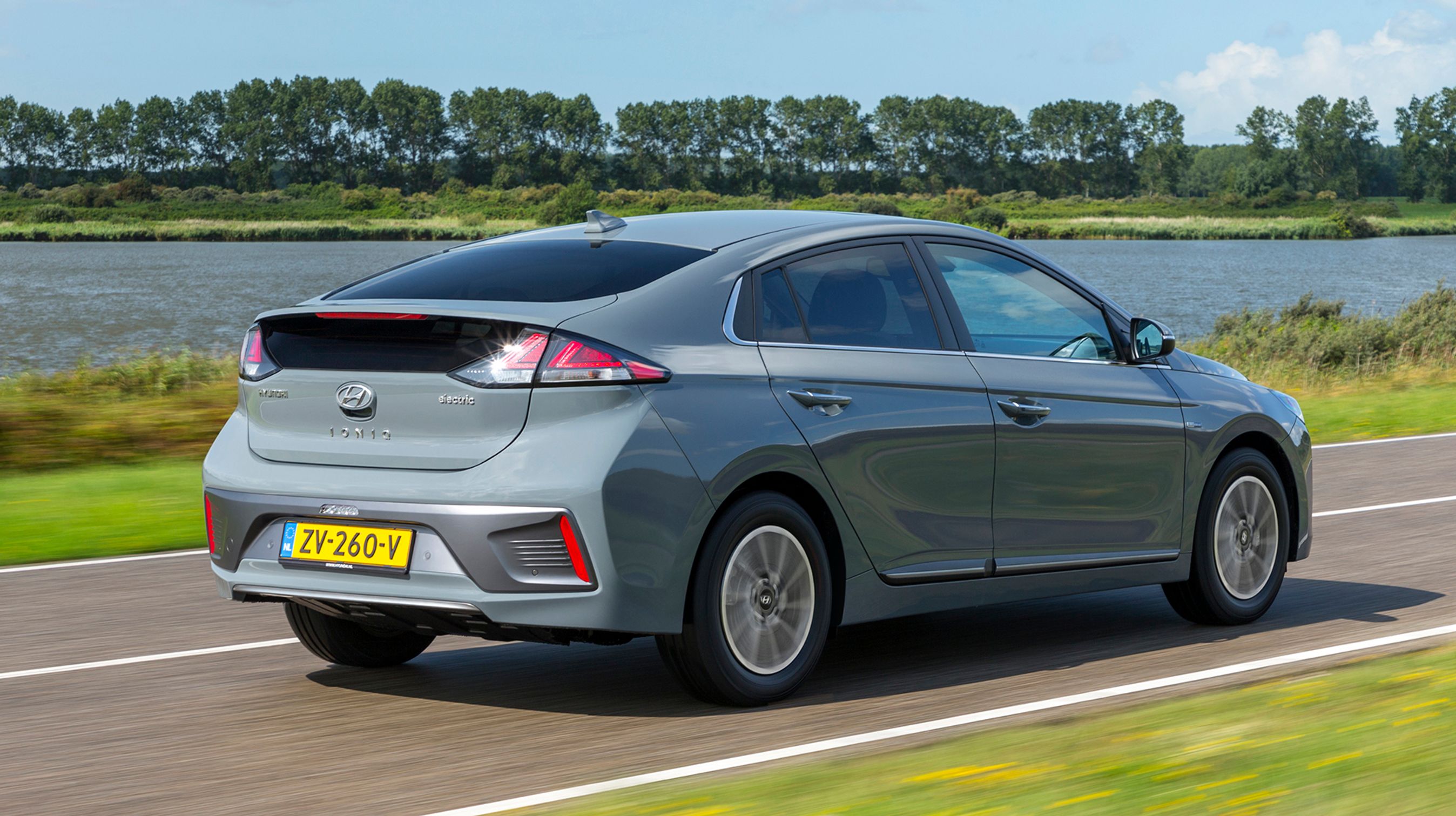 HYundai Ioniq set bagfra