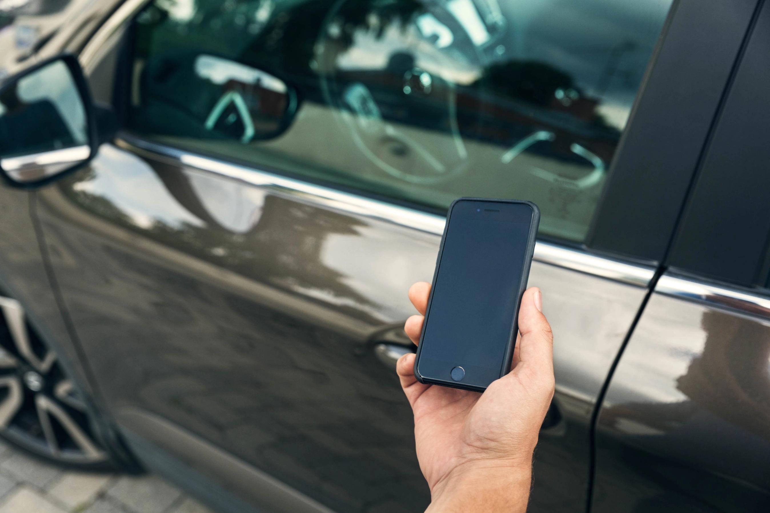 De nyeste smartphones er fuldt ud på højde med den velkendte GPS-enhed.