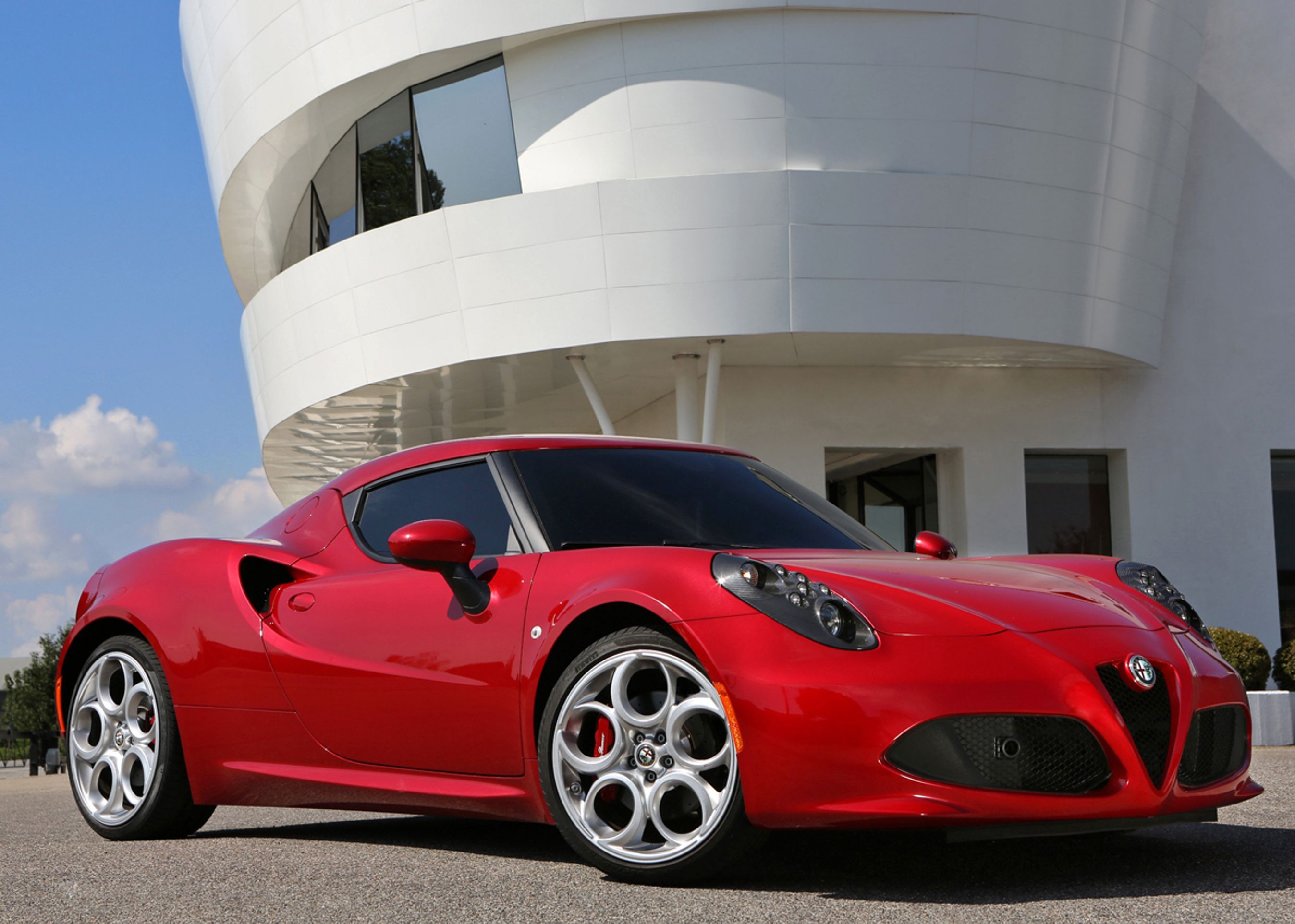 Alfa Romeo 4C skal nu ud at profilere hele Alfa Romeo-mærket.