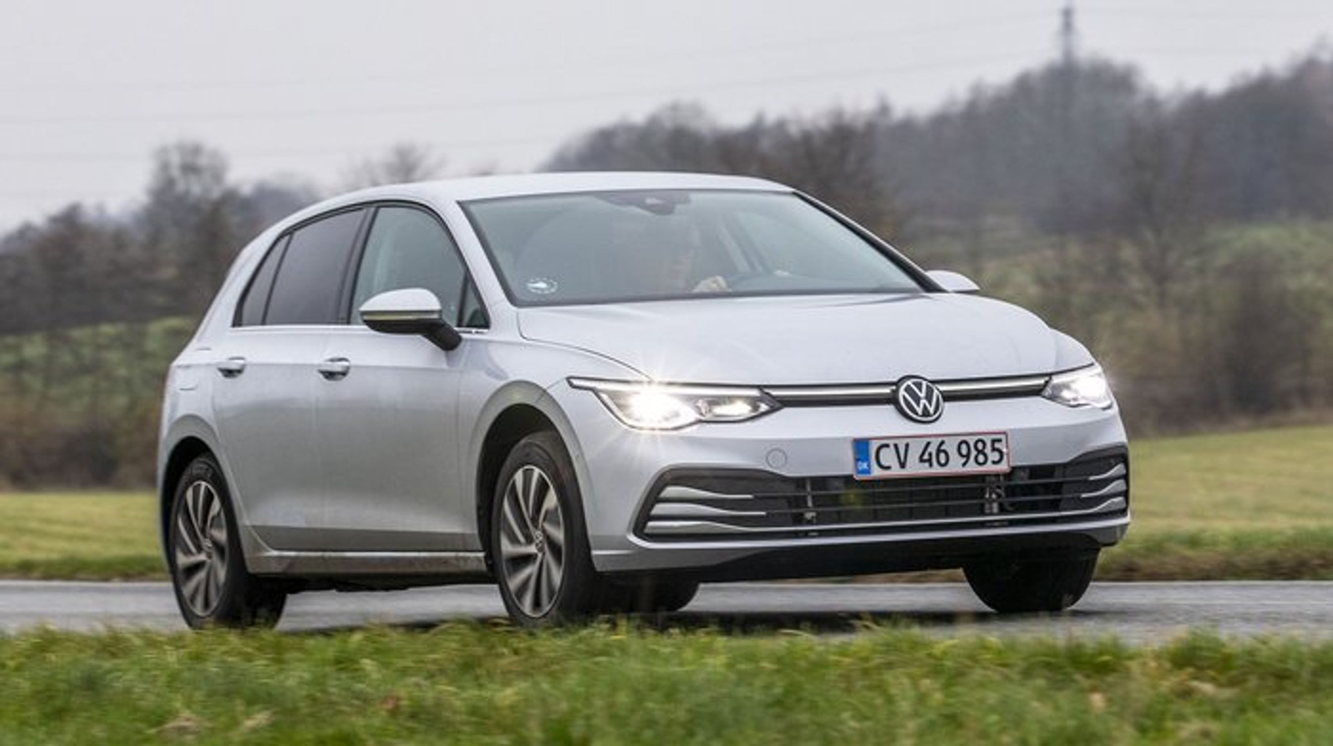 VW Golf eHybrid forfra