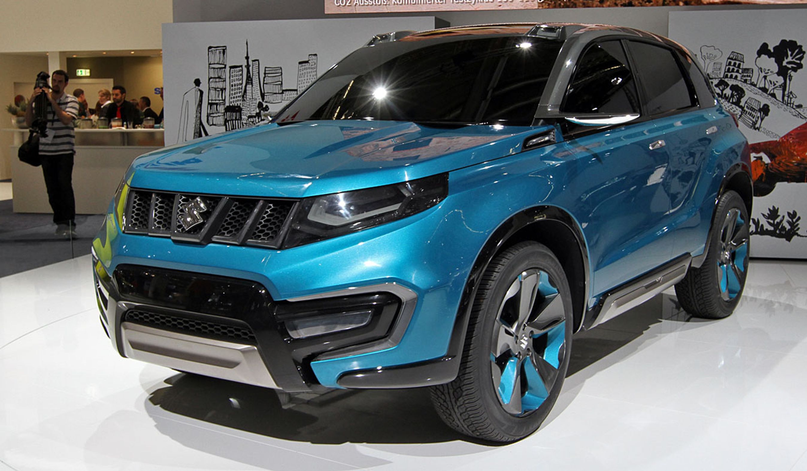 Forskellen fra konceptbilen iV-4 er ikke meget anderledes end den færdige Vitara.  Foto: Torben Arent