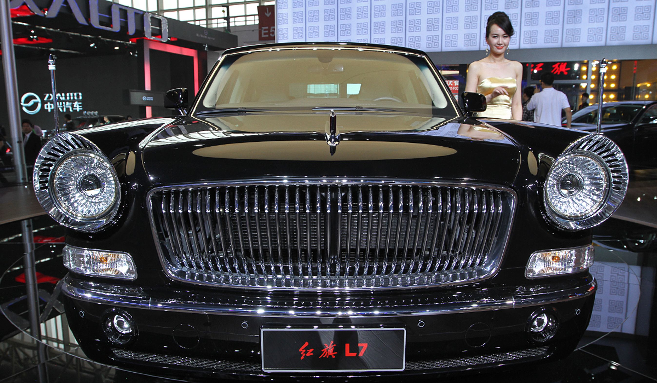 En ny Red Flag-limousine er en hilsen fra fortiden. Men ellers handler Auto China om en boomende fremtid.