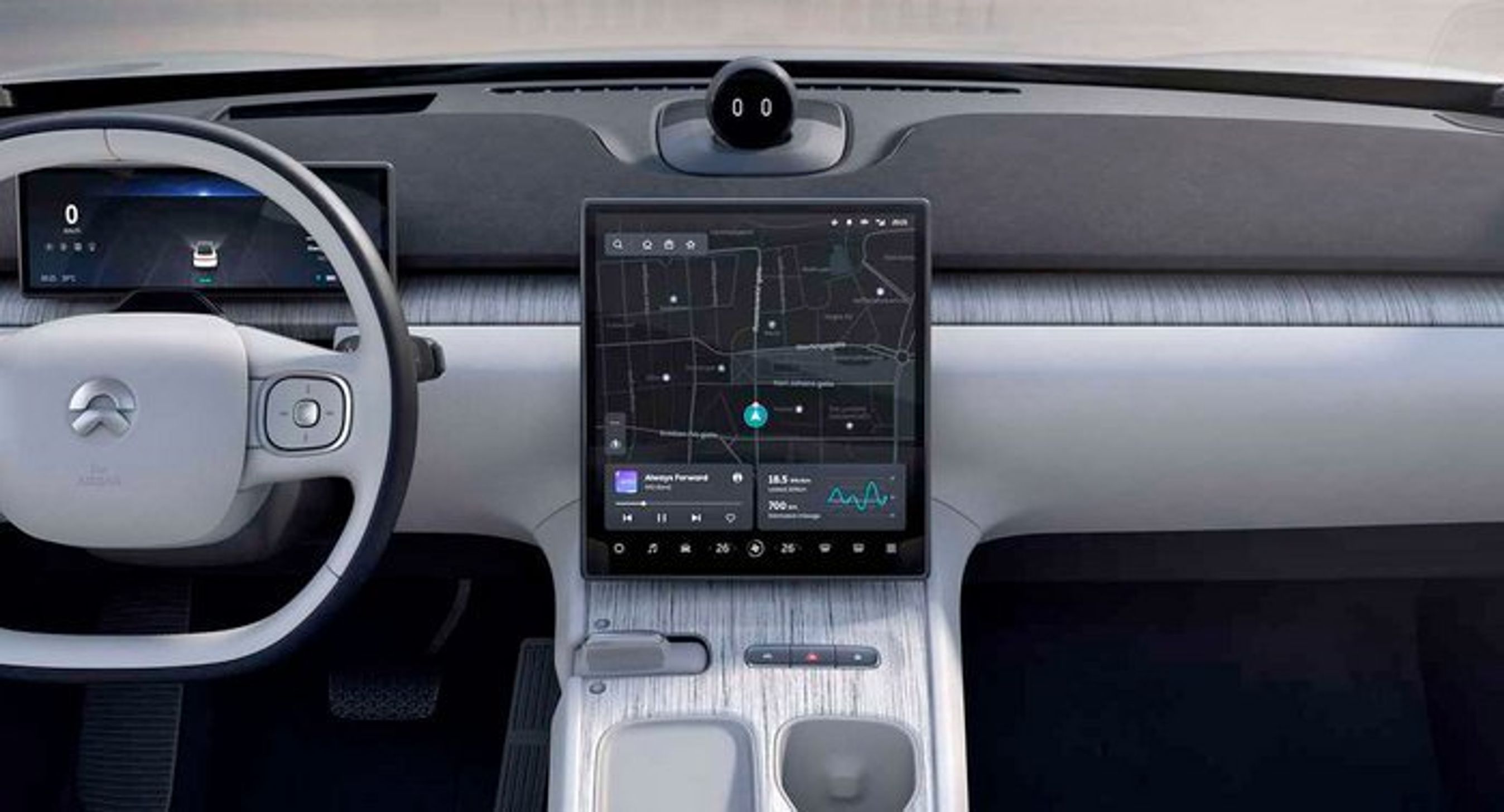 Nio går ikke helt amok med store skærme i kabinen som andre kinesiske mærker og Tesla.