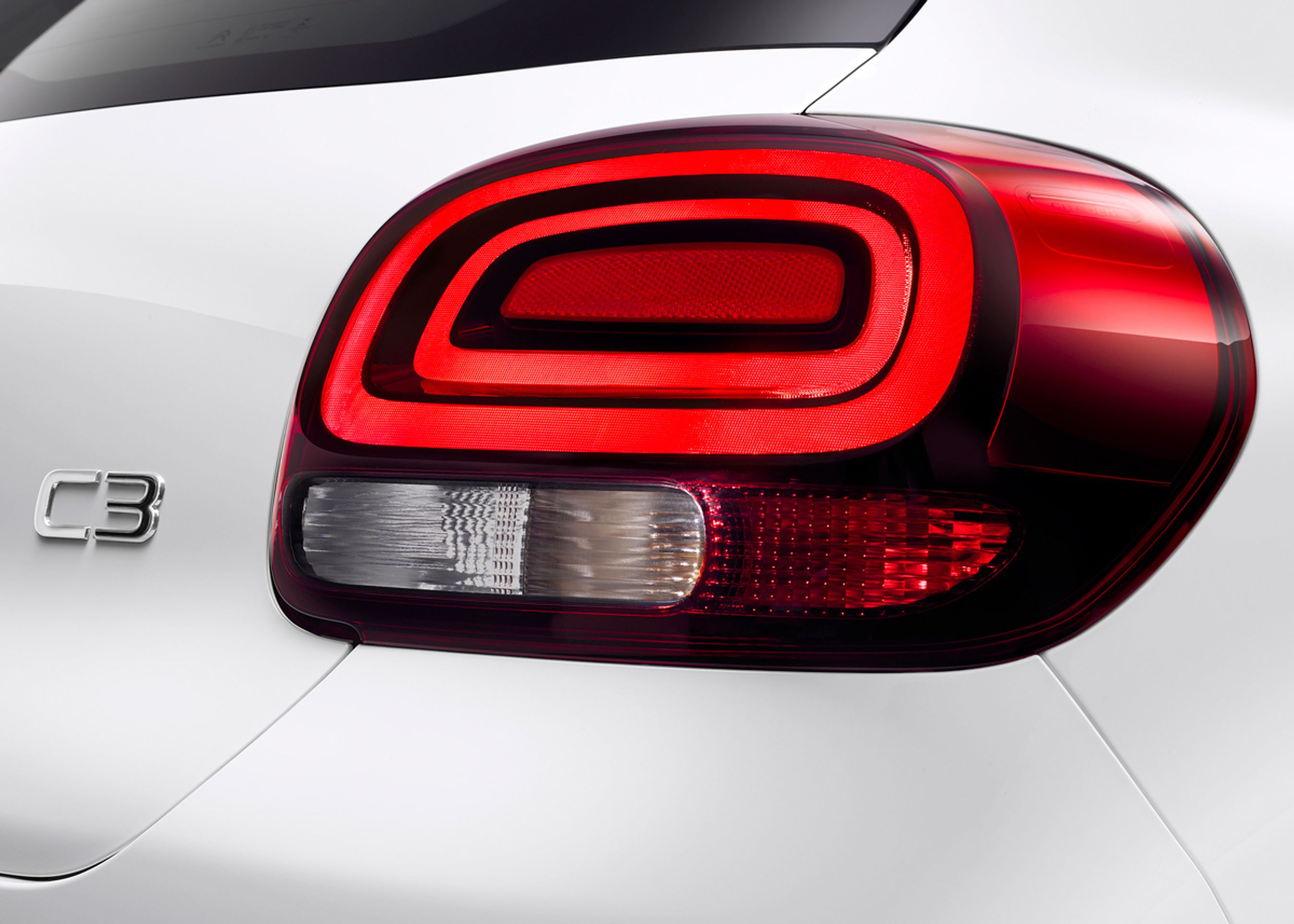 Baglygterne er i det særlige 3D-design, som også findes på C4 Picasso og C4 Cactus.,