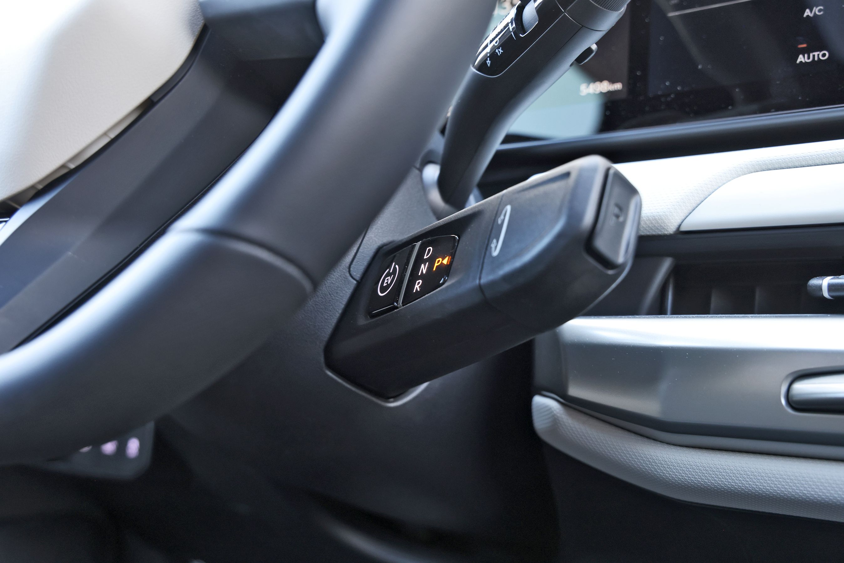 Gearvælger i Kia EV4 Fastback 2026. 