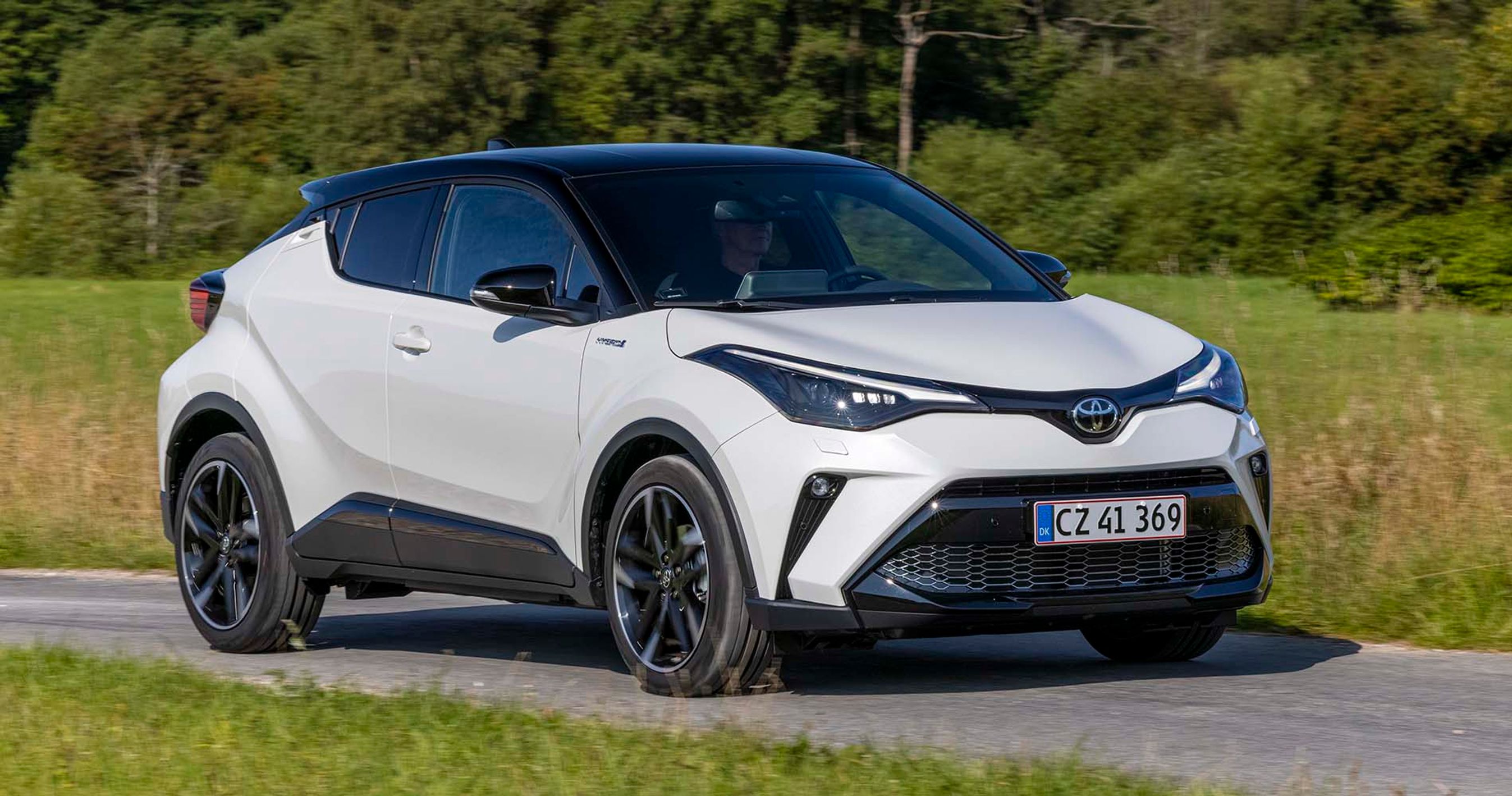 Toyota C-HR GR set forfra